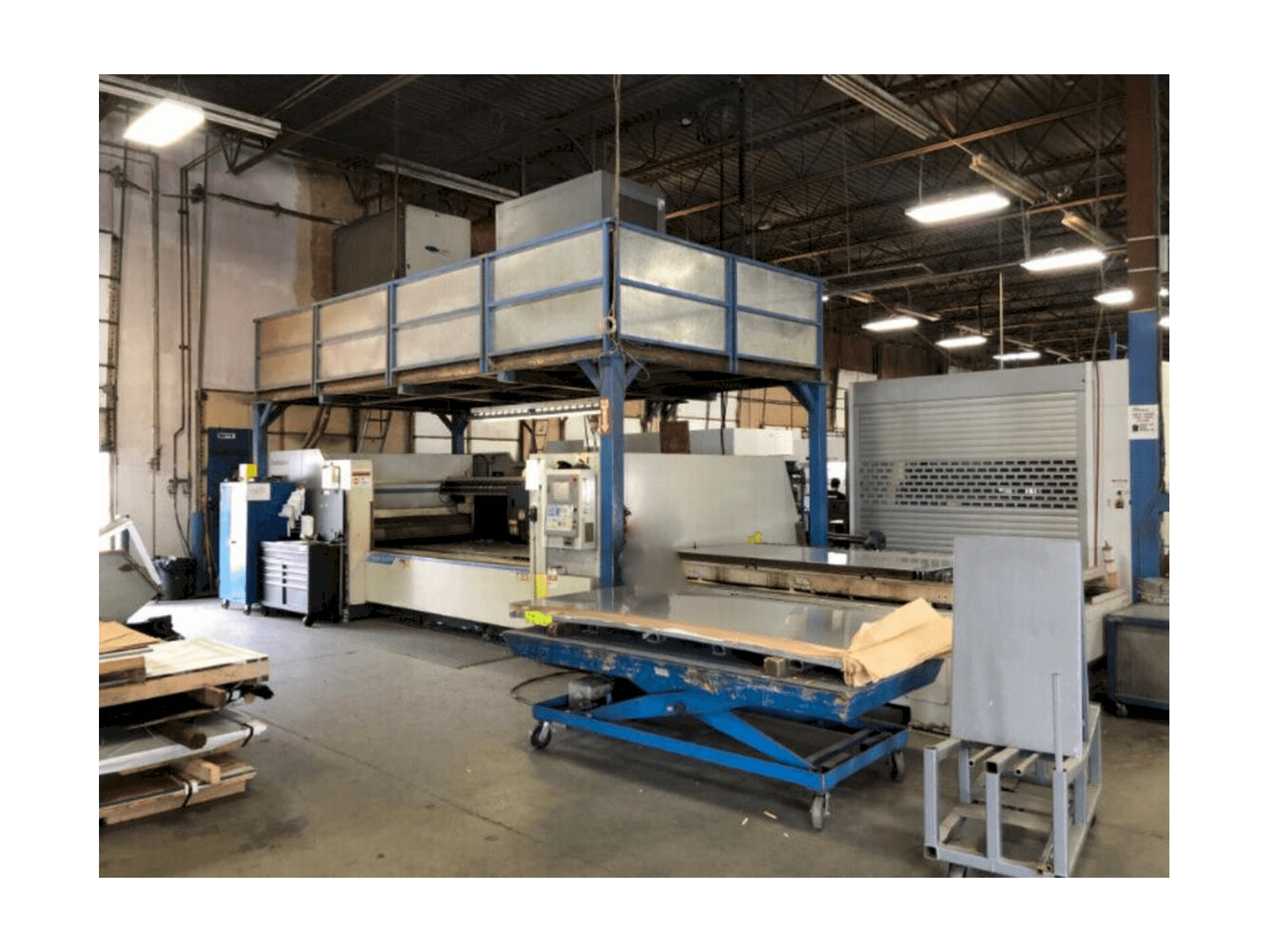 A Mitsubishi ML3015LVP PLUS 40CFX-A gép elölnézete