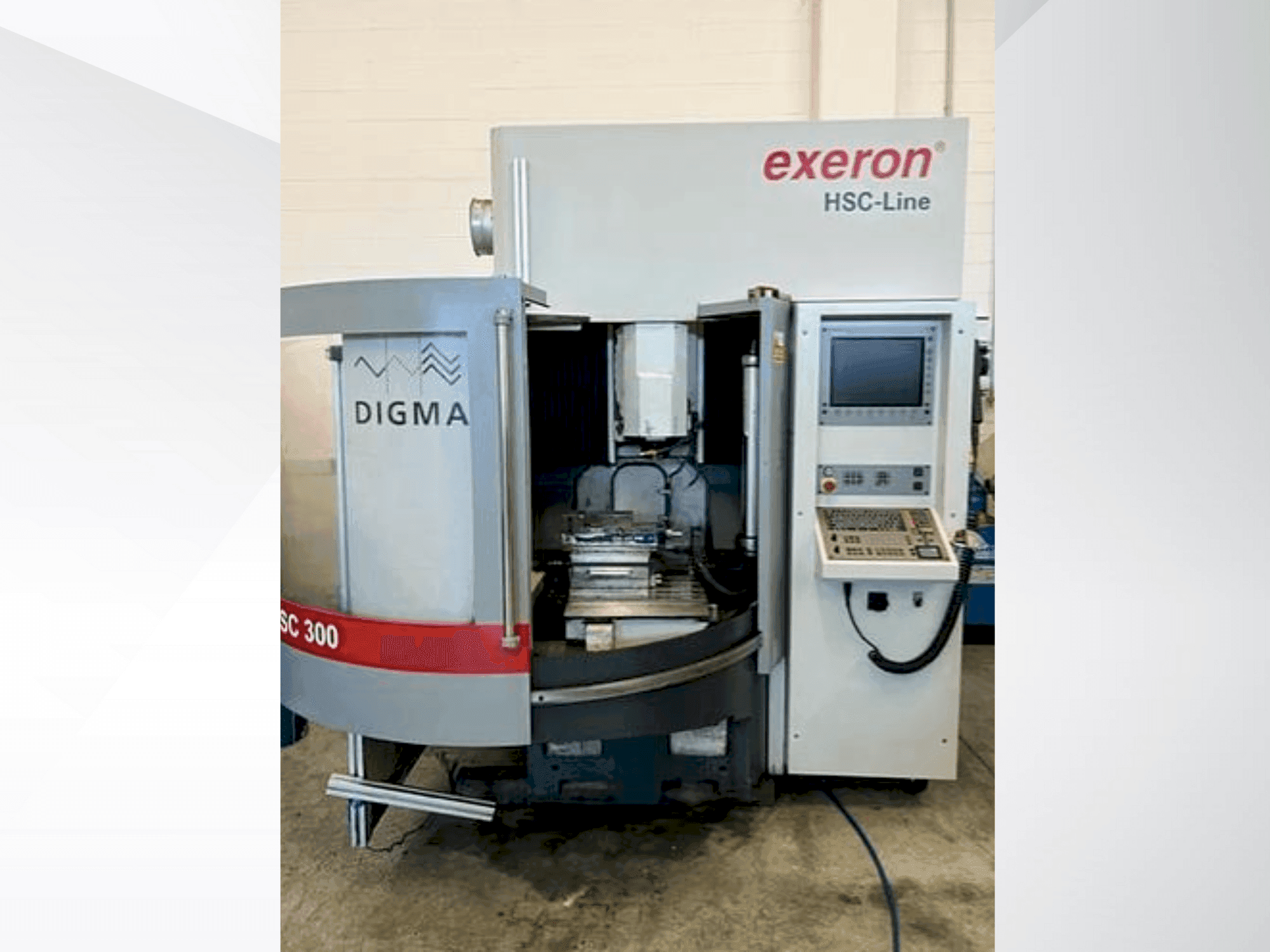 A Exeron DIGMA HSC 300 gép elölnézete