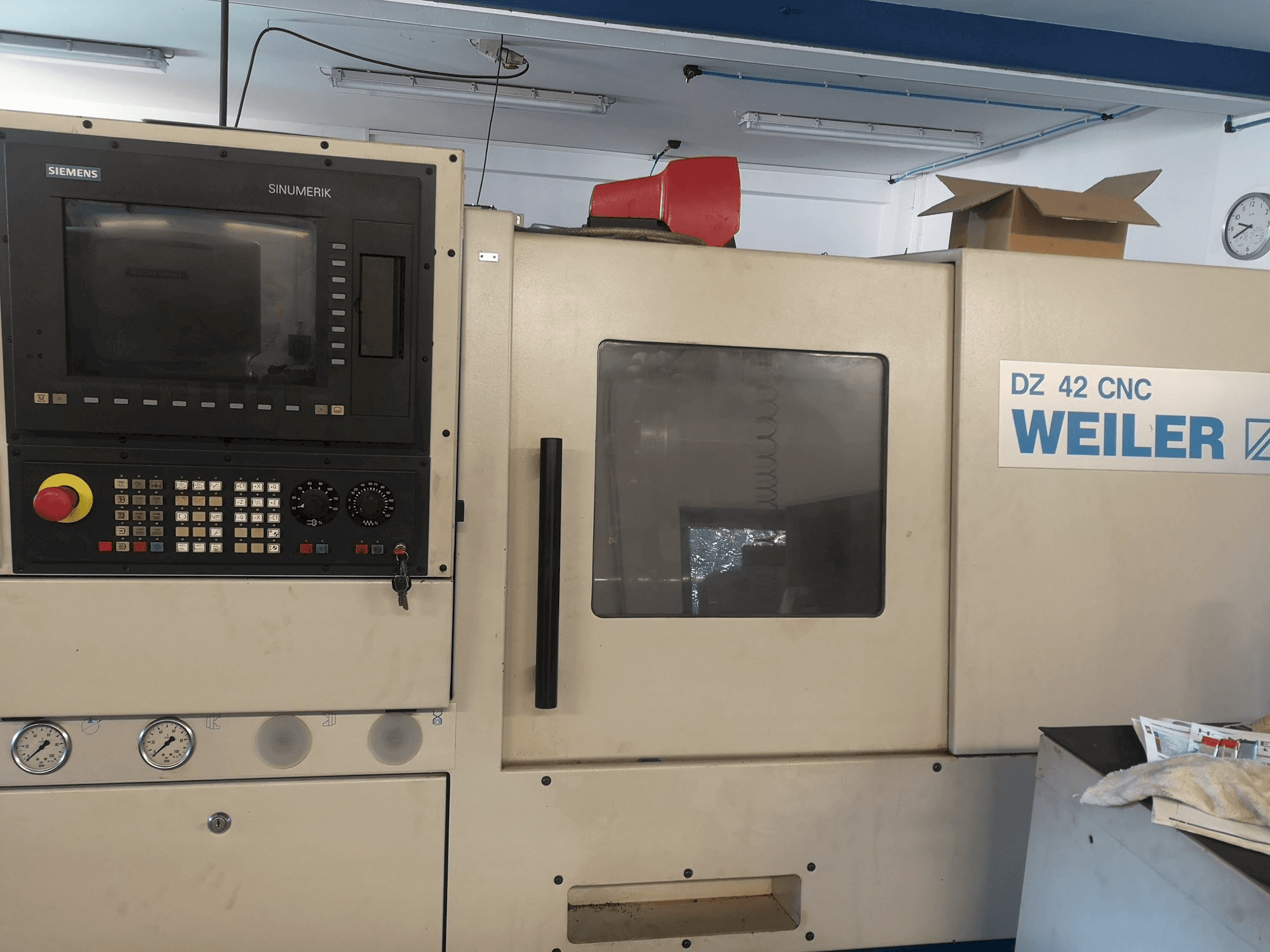 A Weiler DZ 42 gép elölnézete