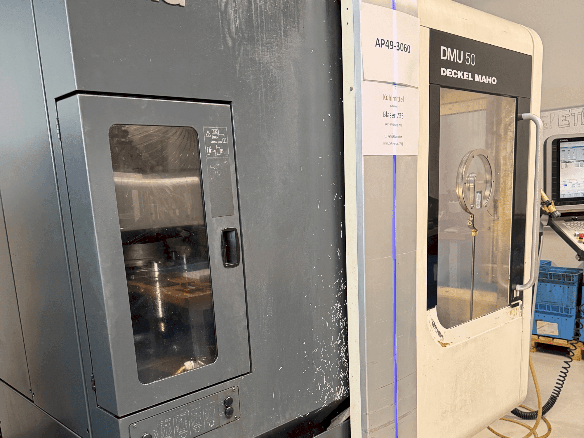 A DMG DECKEL MAHO DMU 50 gép elölnézete