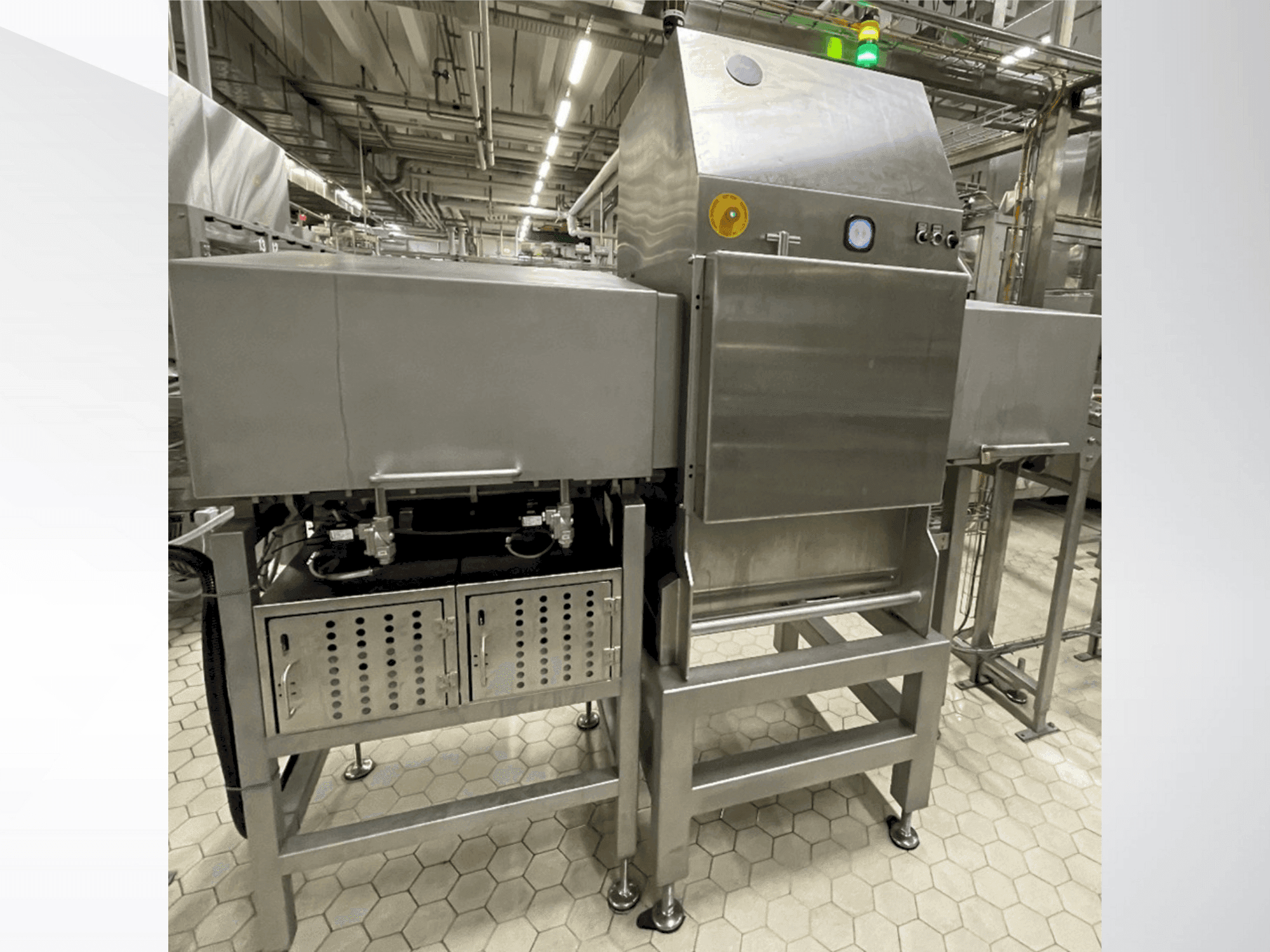 A WIPOTEC SC 30 gép elölnézete