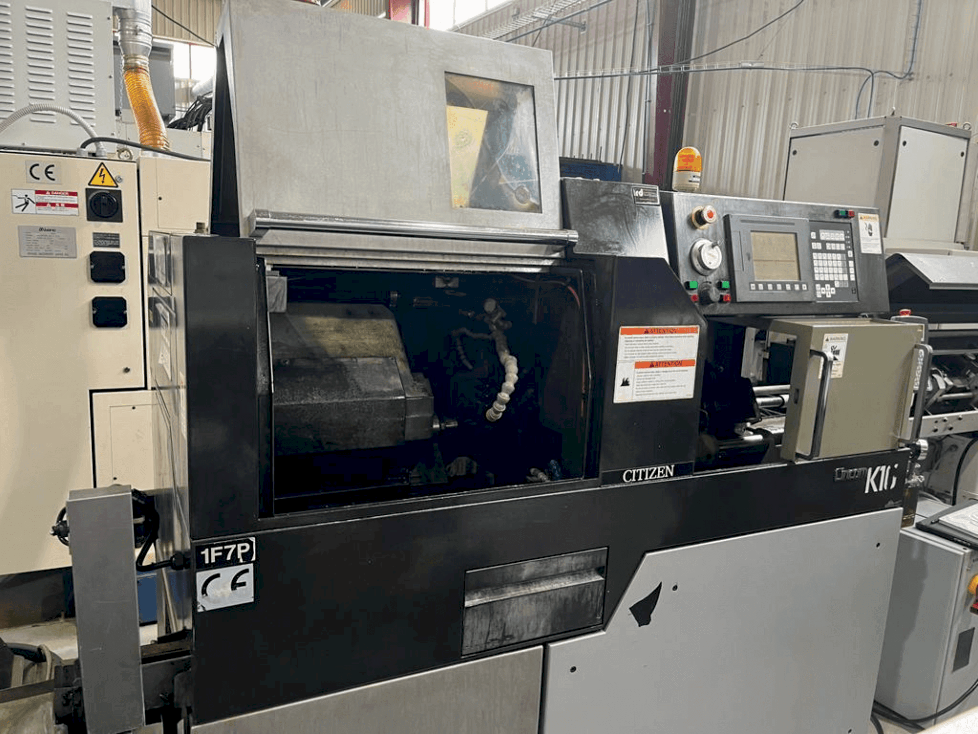 A Citizen Cincom K16 VII gép elölnézete