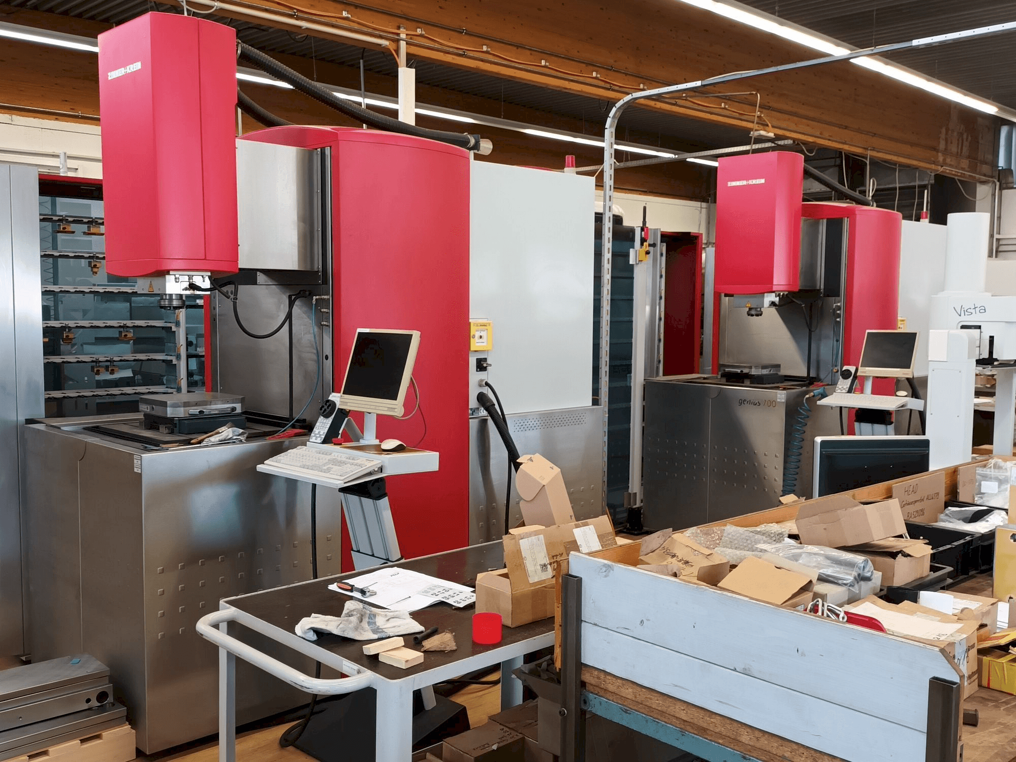 A Zimmer+Kreim Genius 700 gép elölnézete