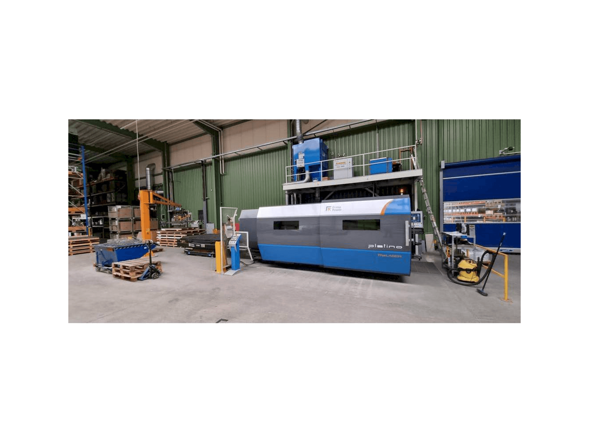 A Prima Power Platino Fiber gép elölnézete