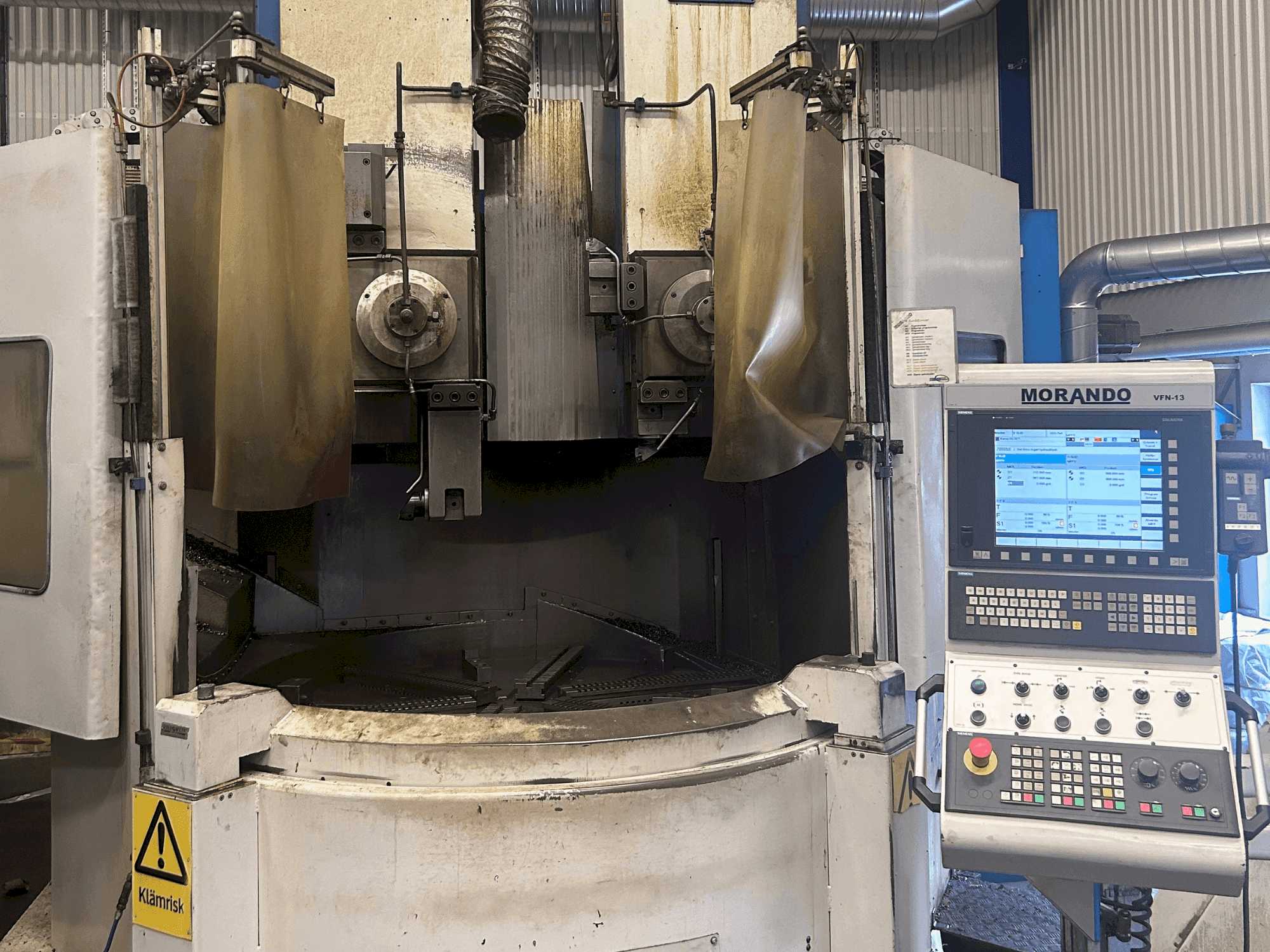 A MORANDO VFN13 gép elölnézete