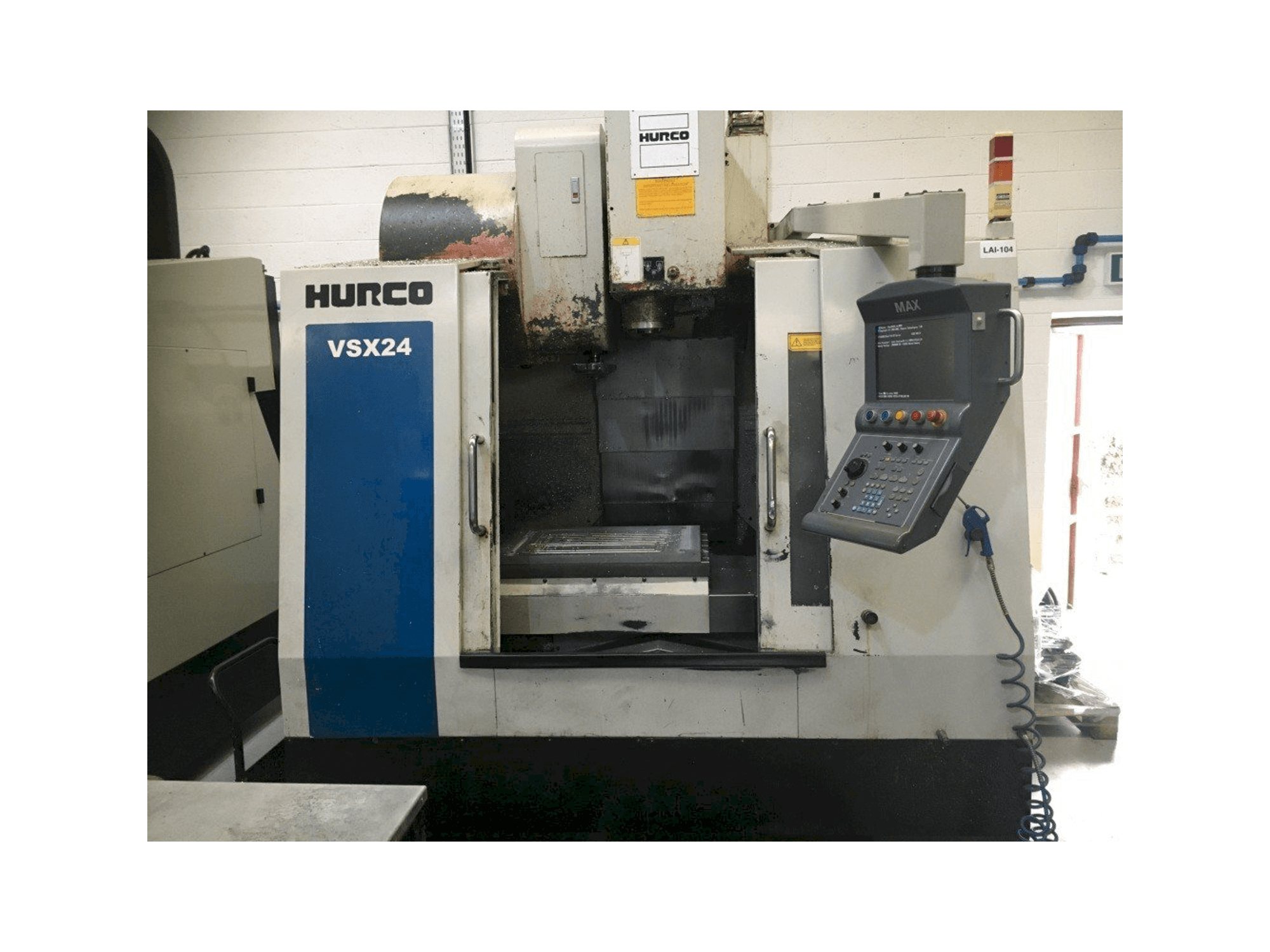 A Hurco VSX24 gép elölnézete