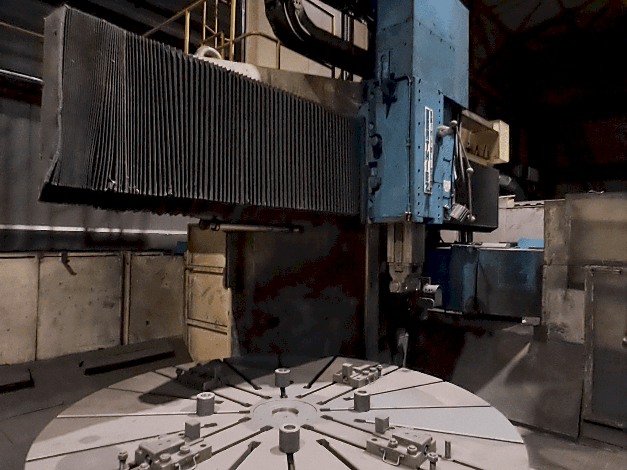 A Berthiez TMM 200 (1980) gép elölnézete