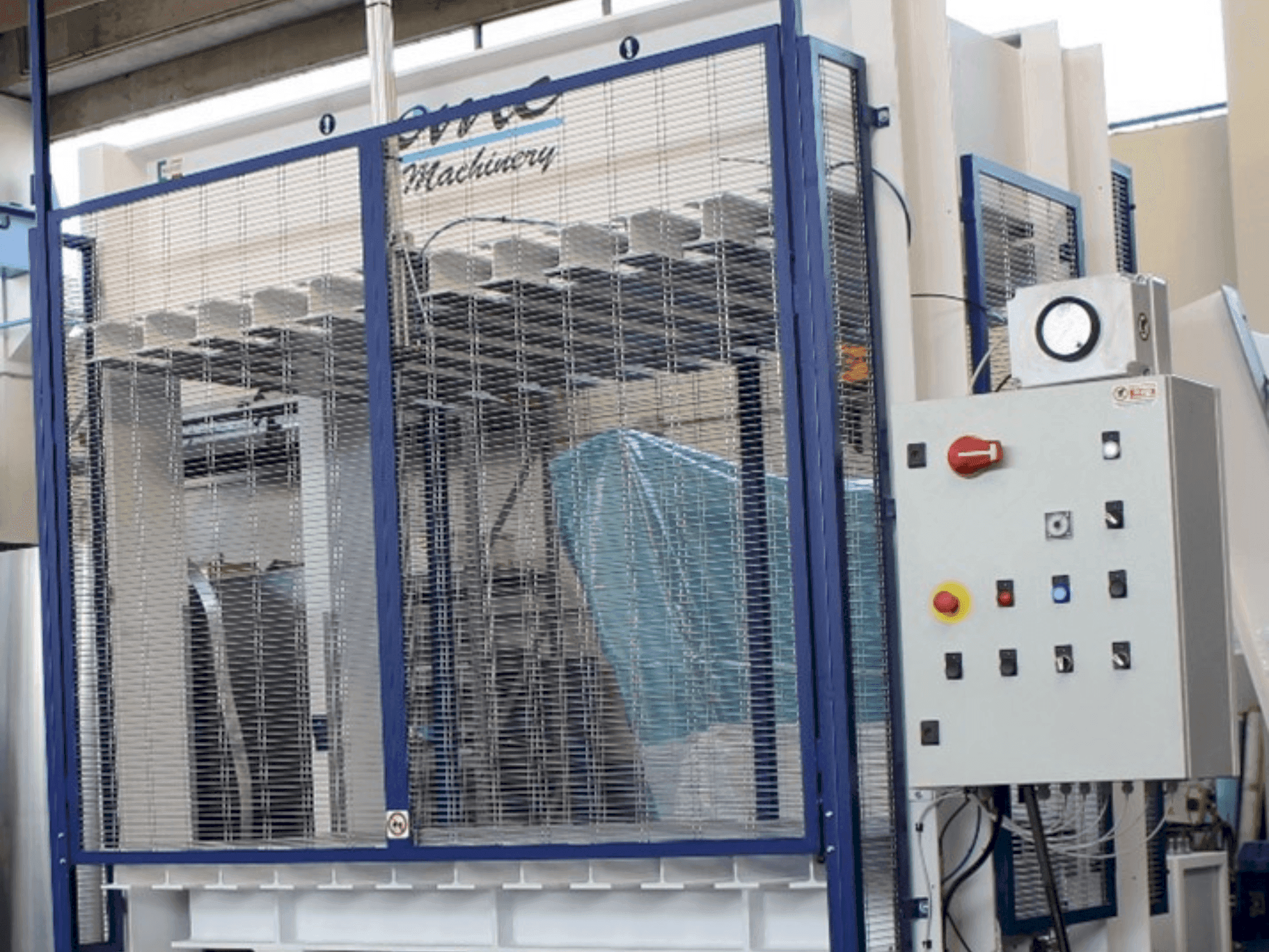 A OMC PPC/e gép elölnézete