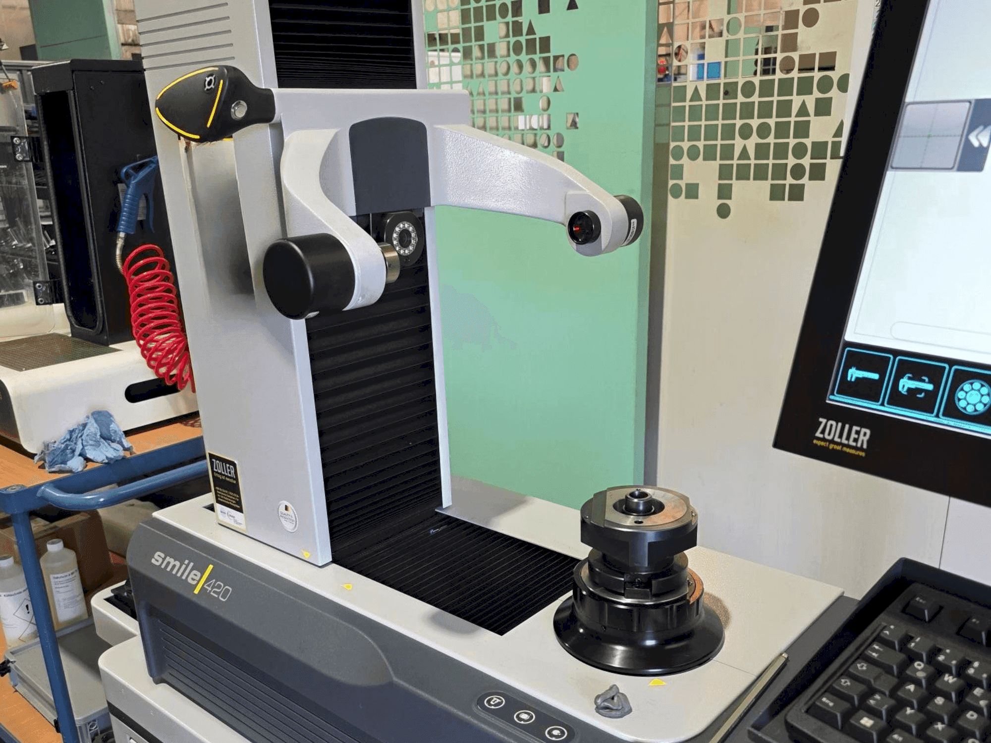 A Zoller Smile 420 gép elölnézete