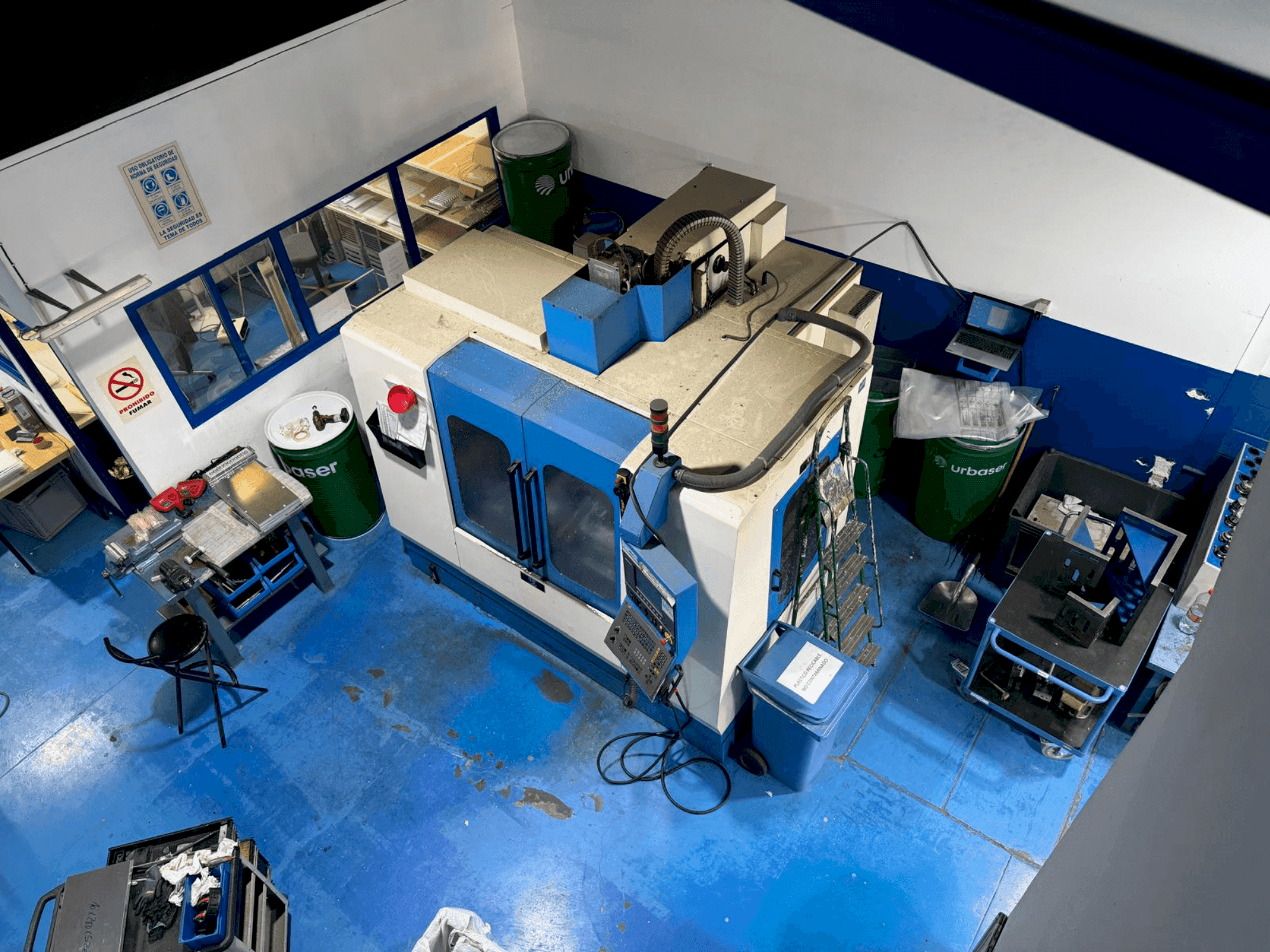 A LAGUN GVC 1000 gép elölnézete