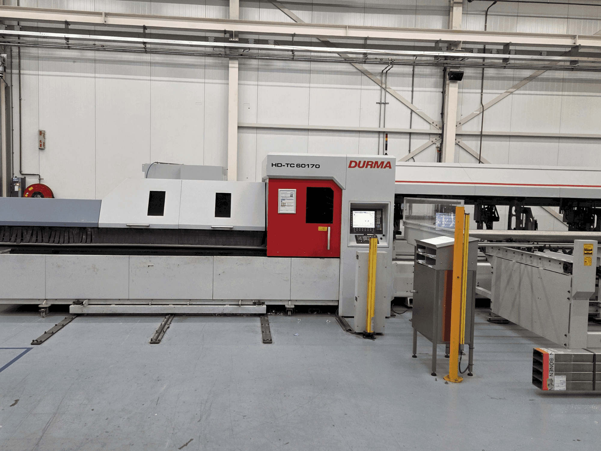 A Durma HD-TC60170 gép elölnézete