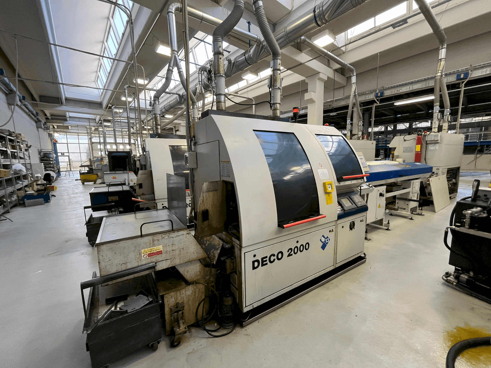 A TORNOS DECO 2000/13 gép elölnézete