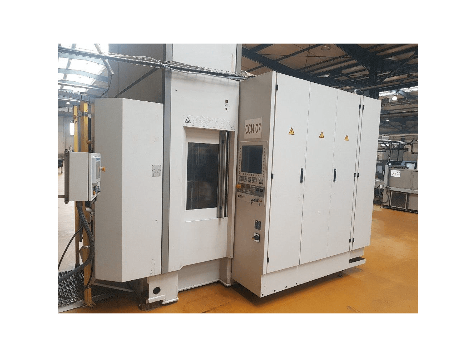 A SW BA322 gép elölnézete