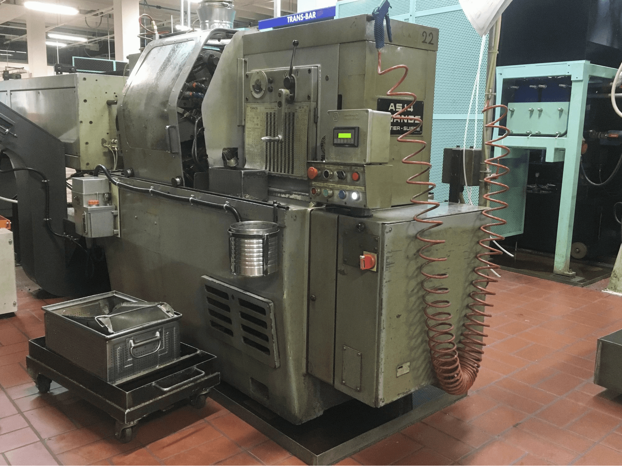 A Tornos AS-14 gép jobb nézete