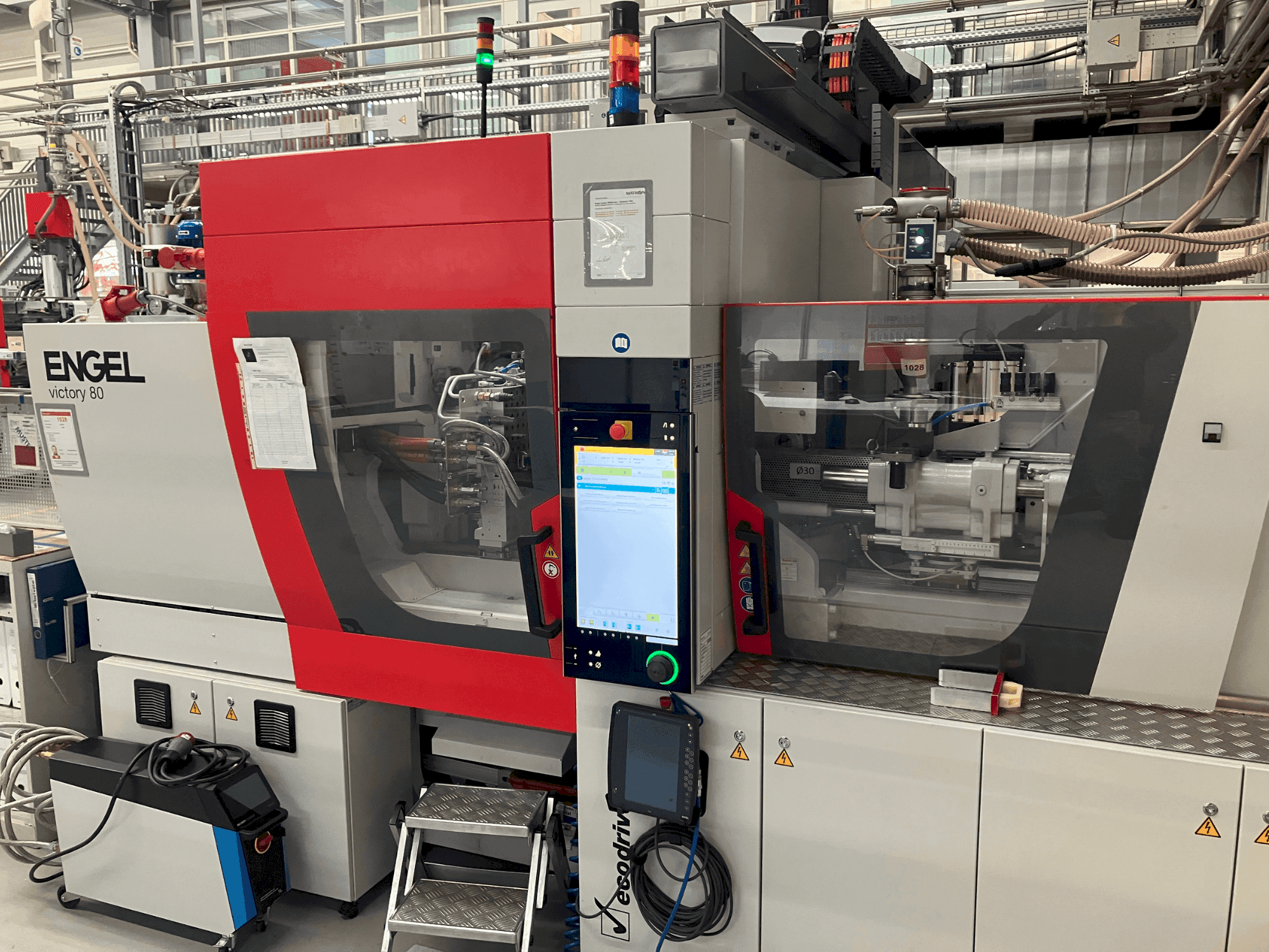 A Engel victory 200/80 tech gép elölnézete