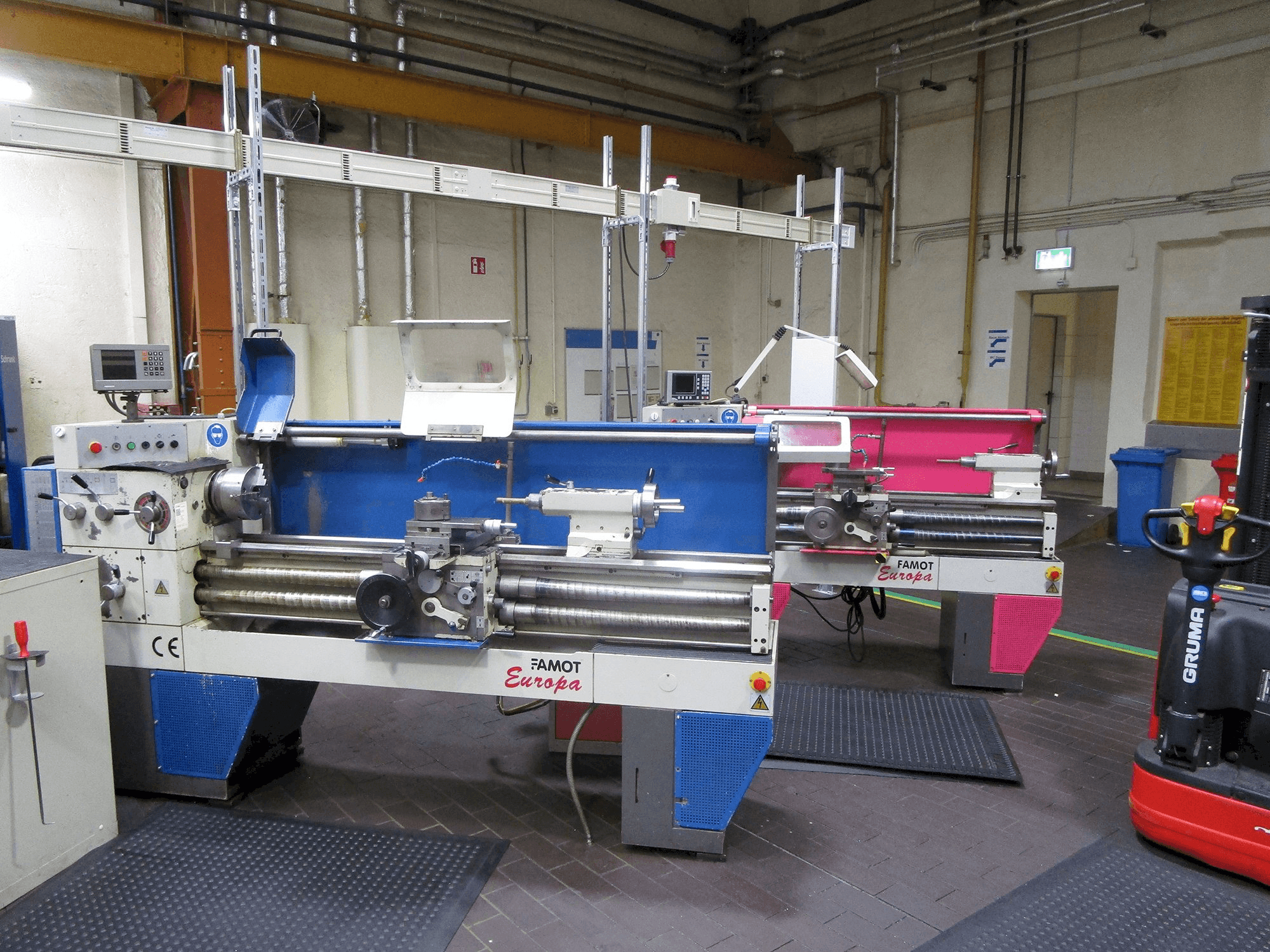 A FAMOT EUROPA gép elölnézete