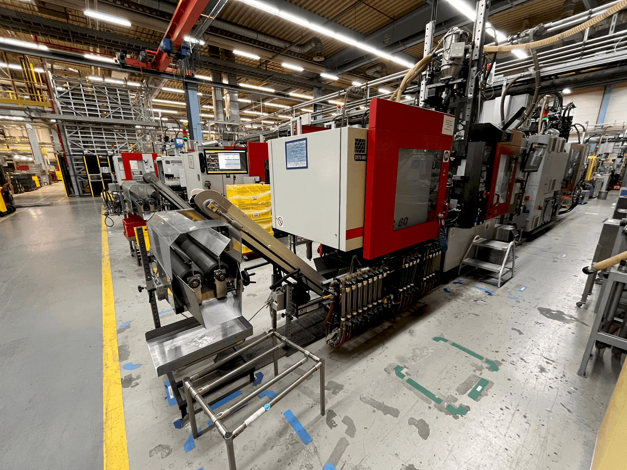 A FERROMATIK K-TEC 60 S gép elölnézete