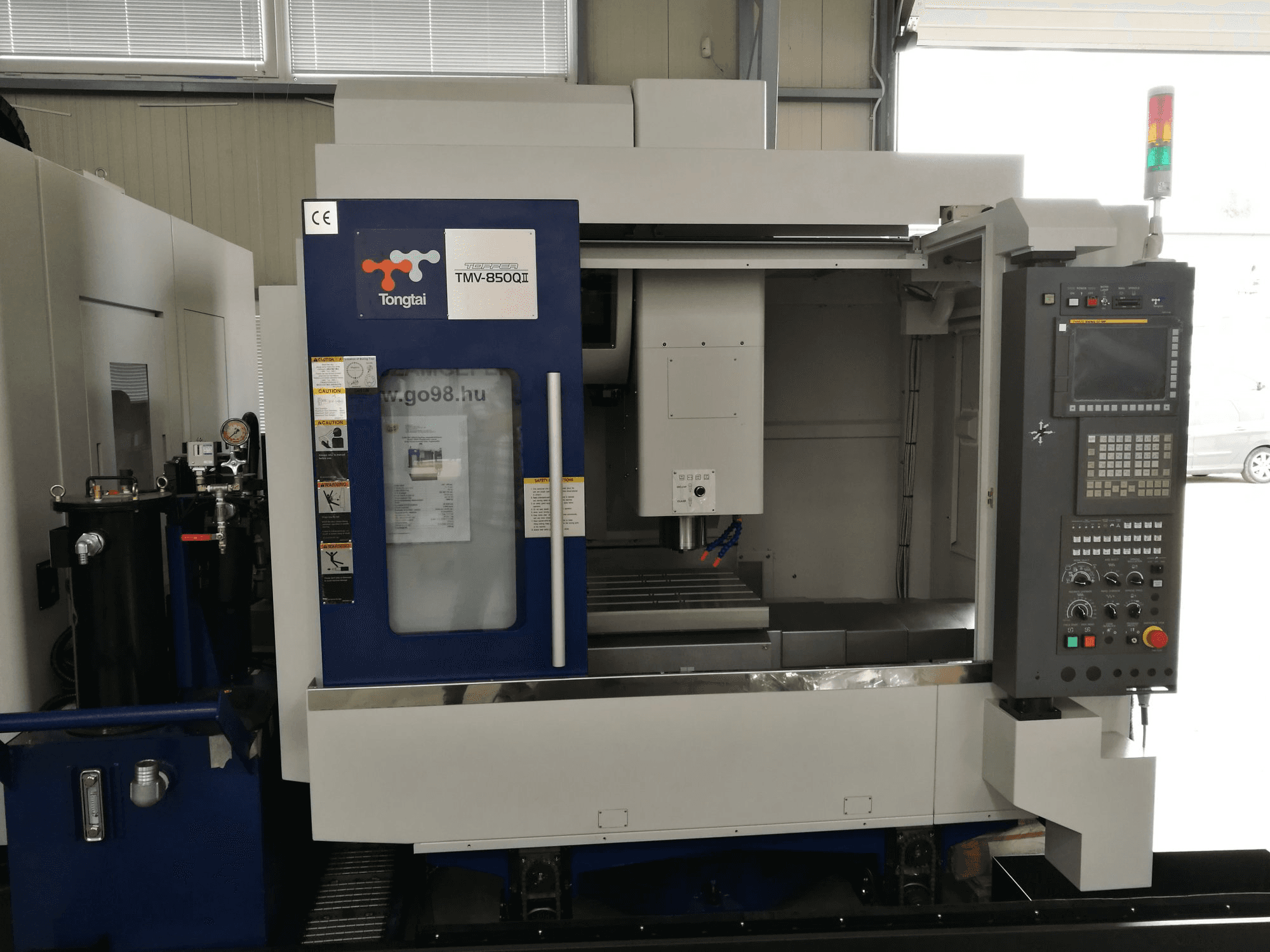 A Tongtai TMV-850QII gép elölnézete
