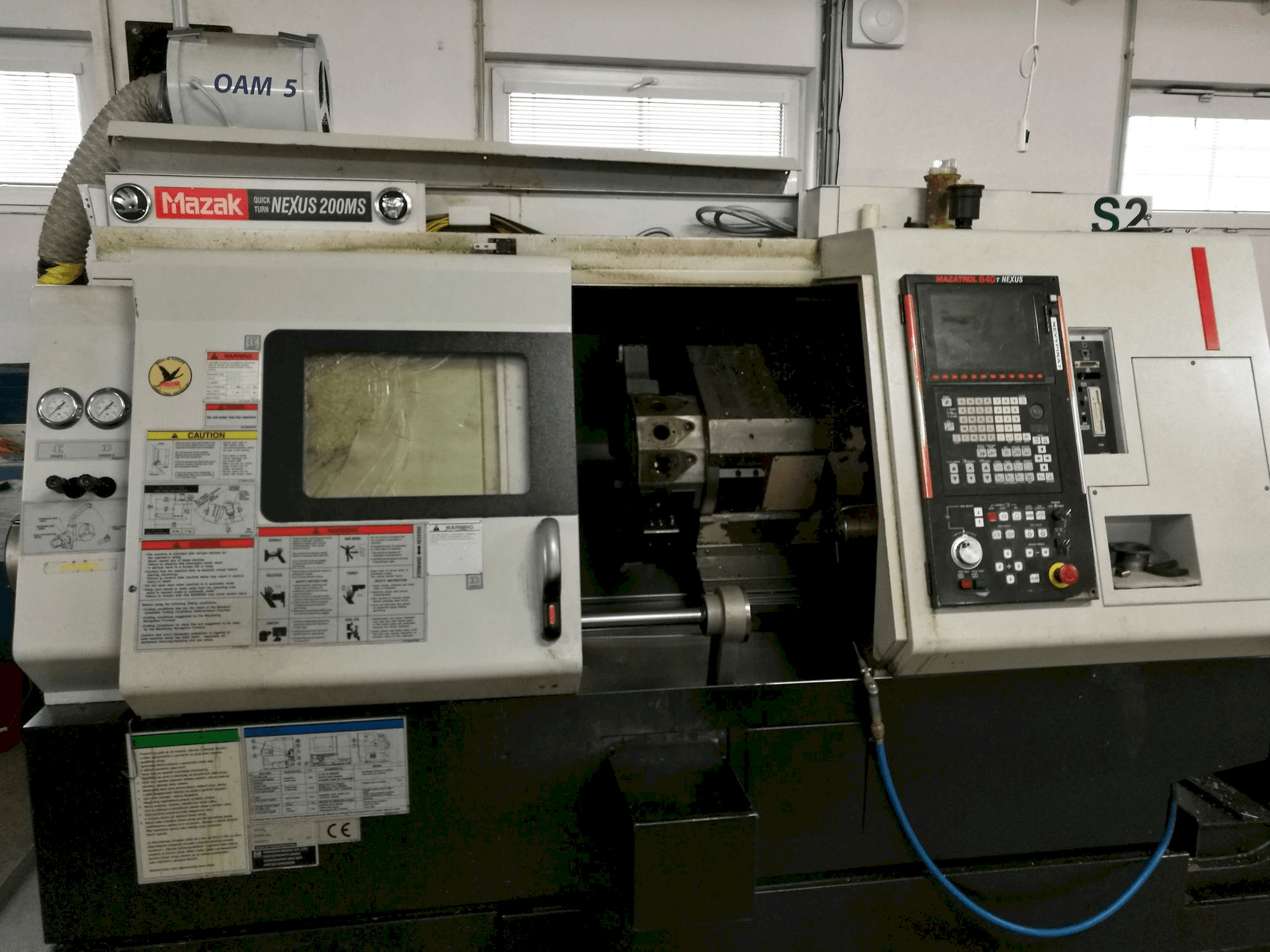 A Mazak QT Nexus-200 MS gép elölnézete