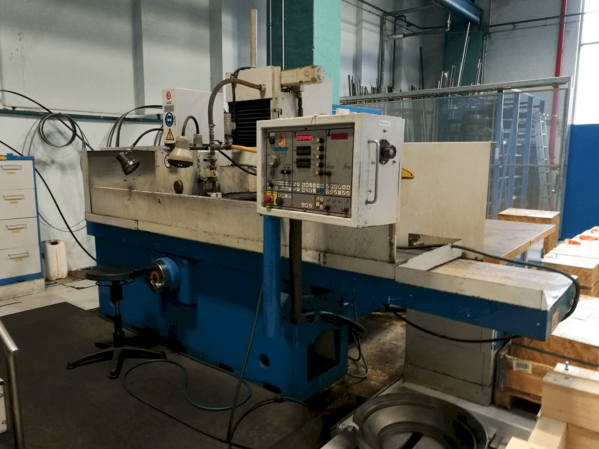 A ELB Optimal 4 VA II gép elölnézete