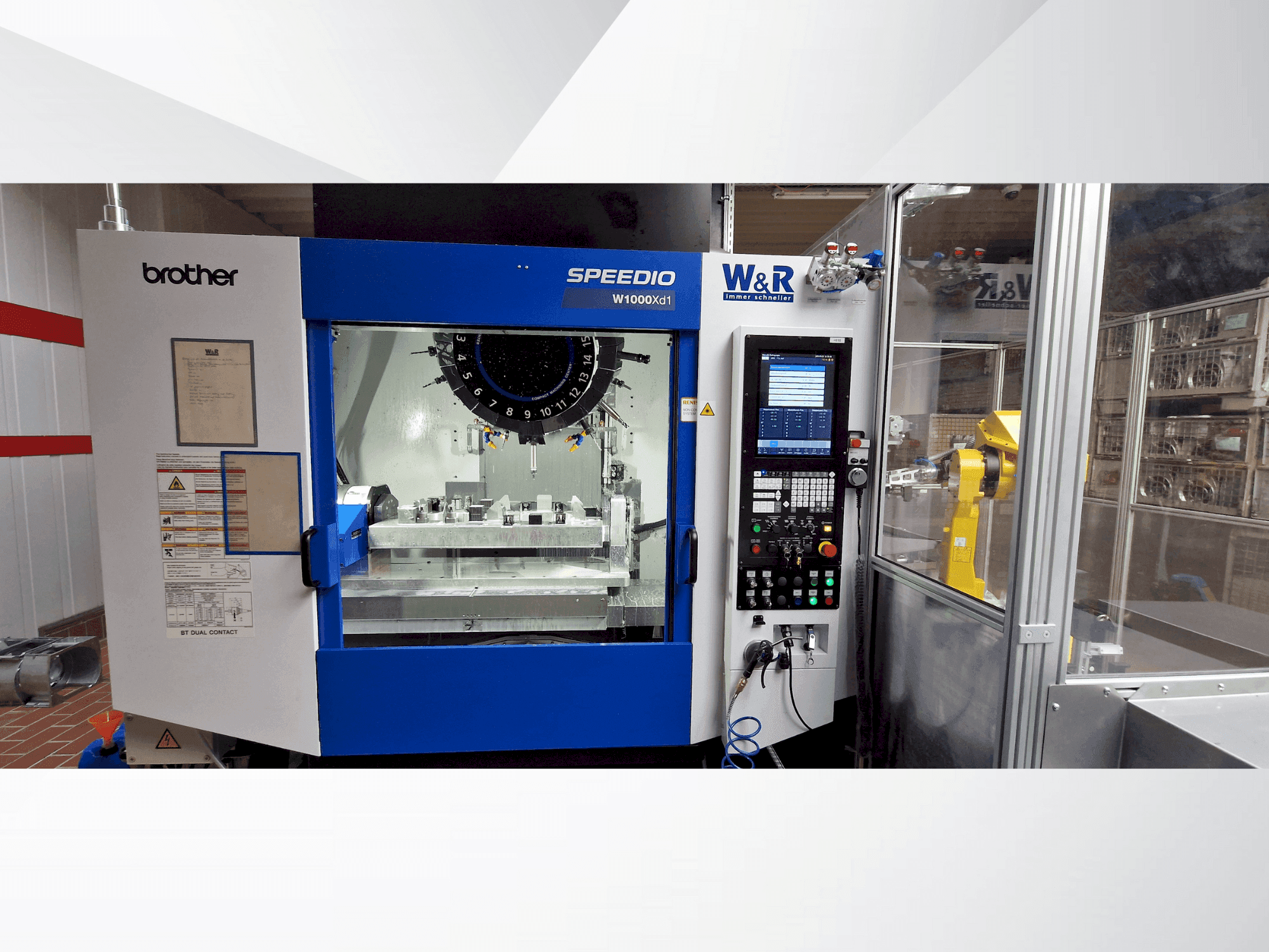 A Brother Speedio W1000Xd1 gép elölnézete