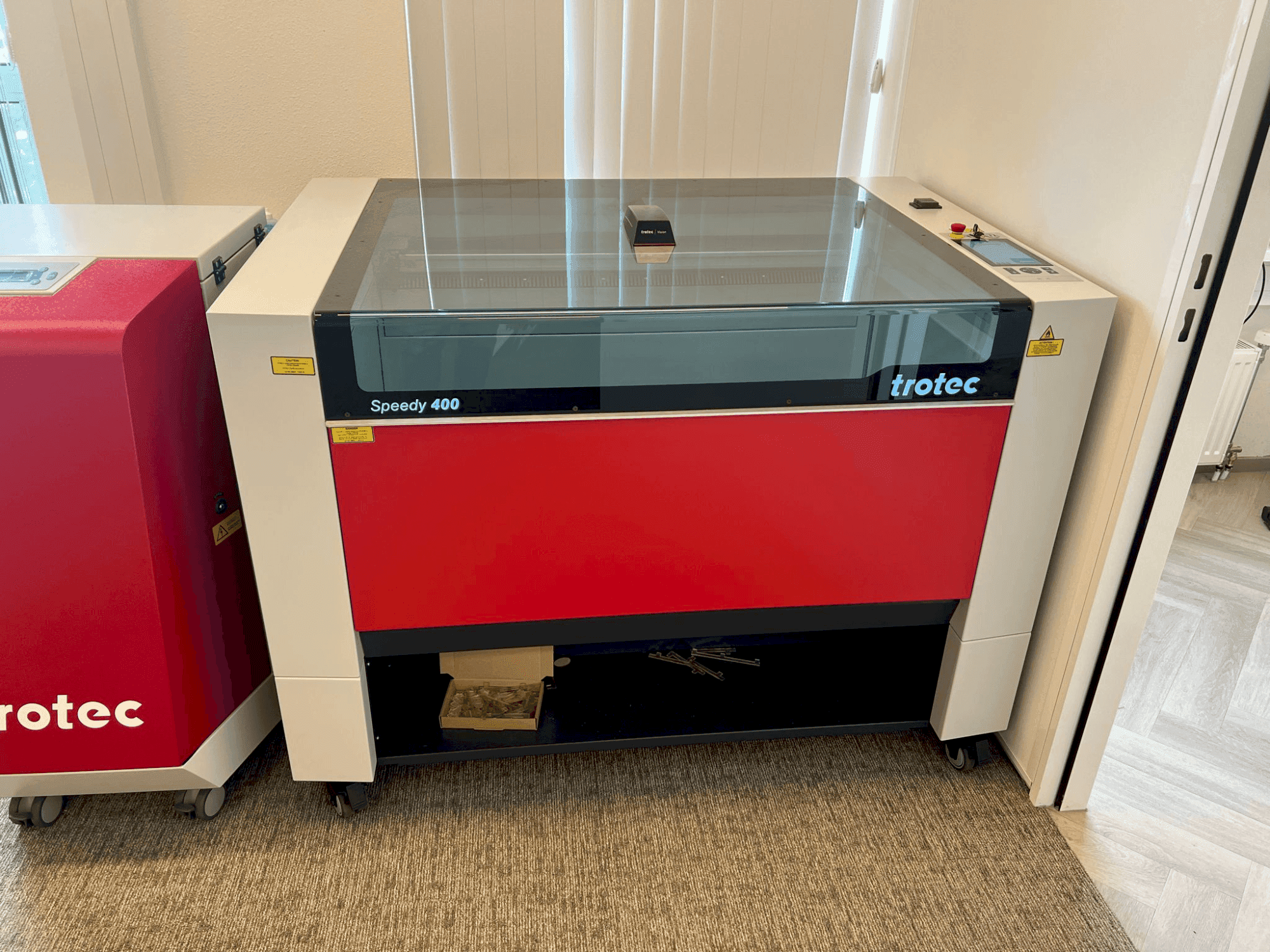 A Trotec Speedy 400 gép elölnézete