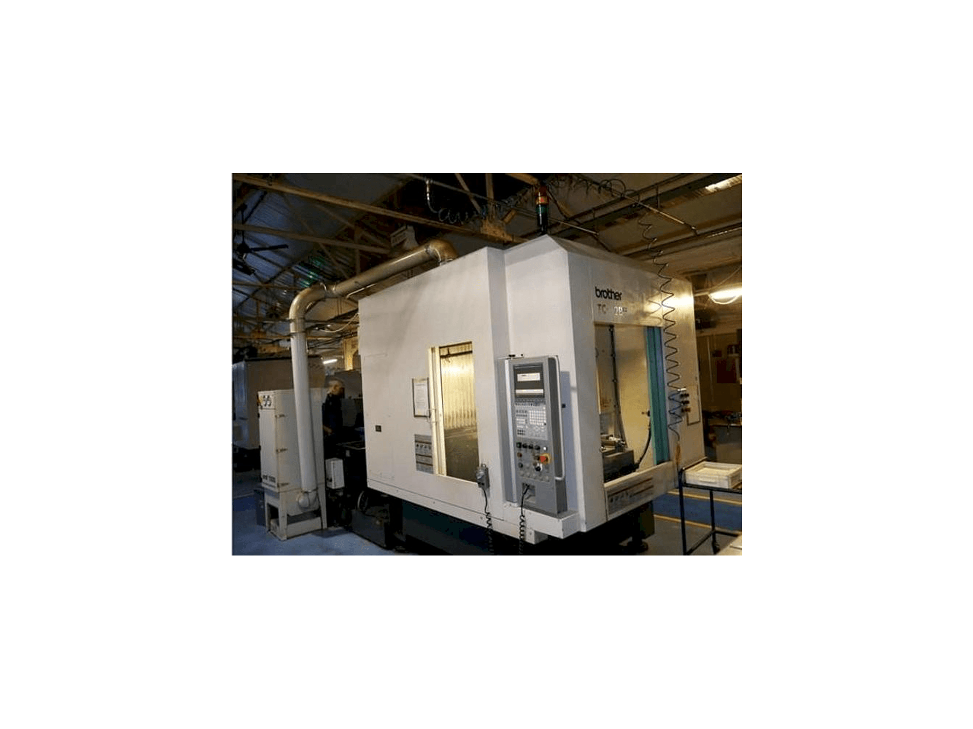 A Brother TC-32 BN QT gép elölnézete