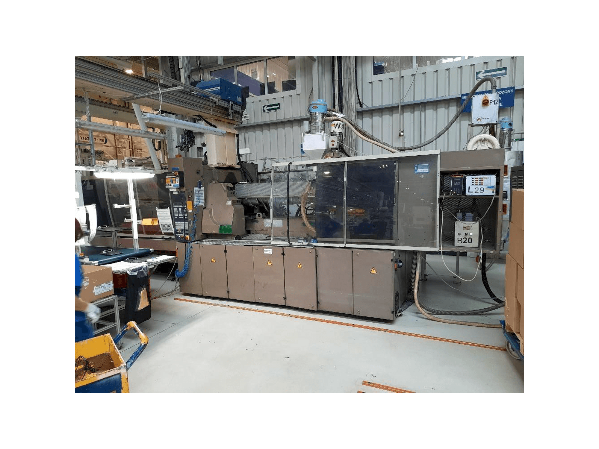 A ENGEL ES 2550/400HL gép elölnézete