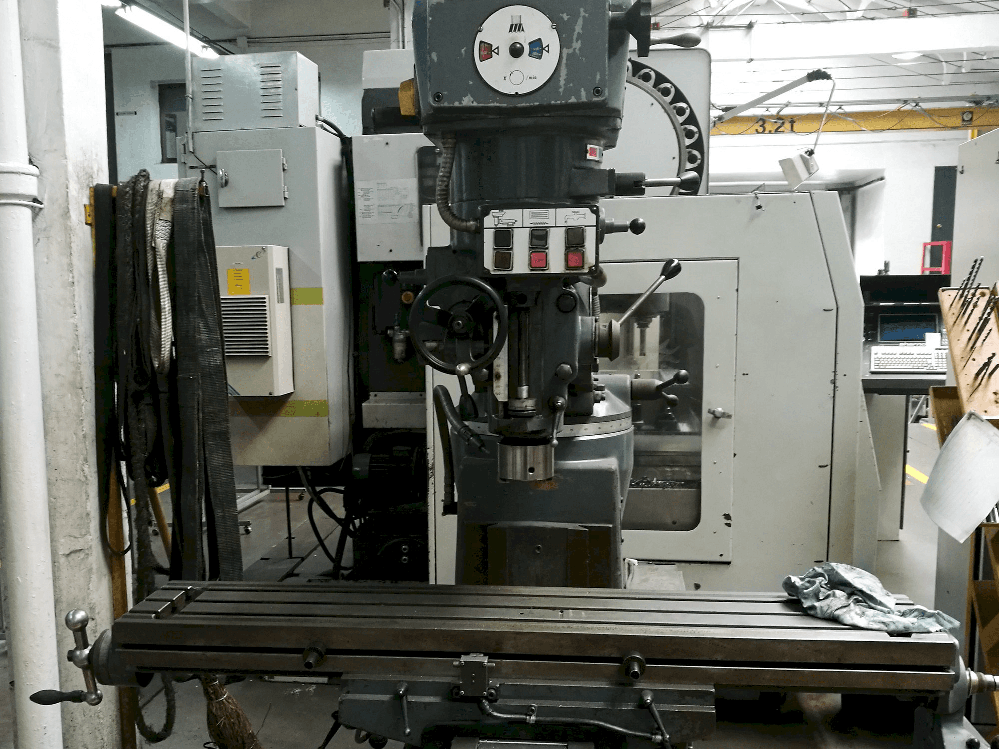 A LAGUN FTV2 gép elölnézete