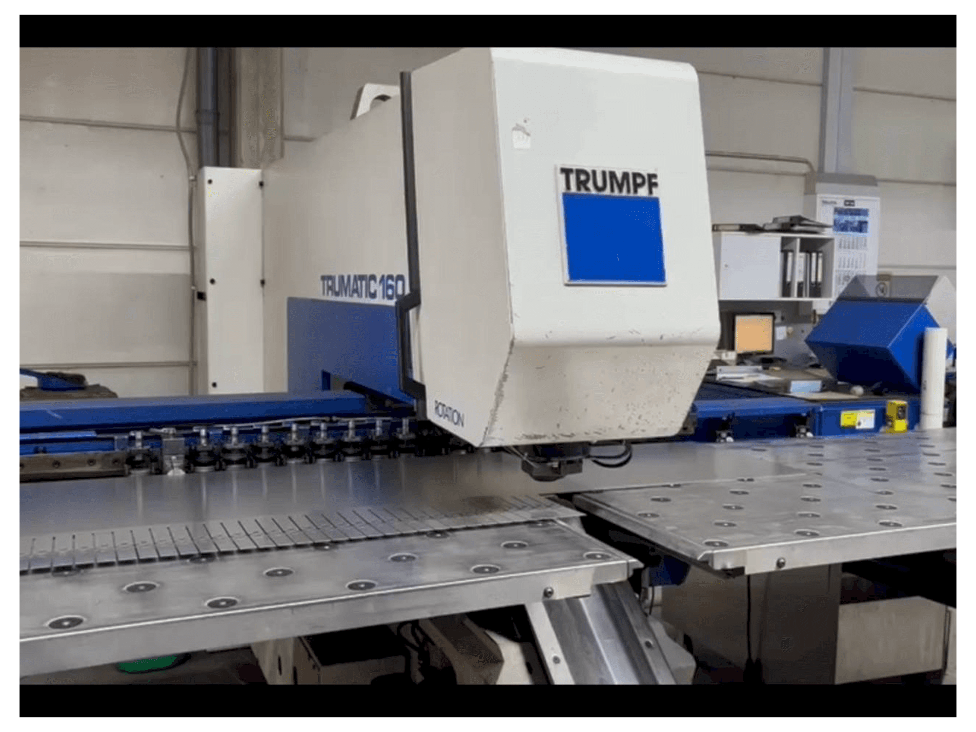 A Trumpf Trumatic 160 gép elölnézete