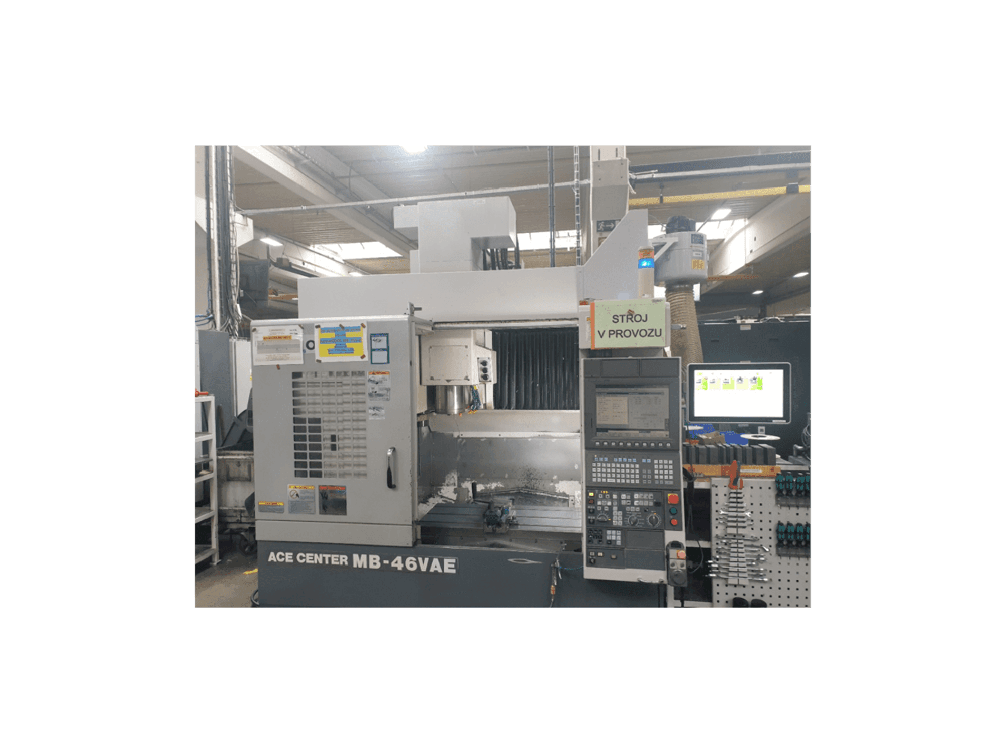 A Okuma MB-46VAE gép elölnézete