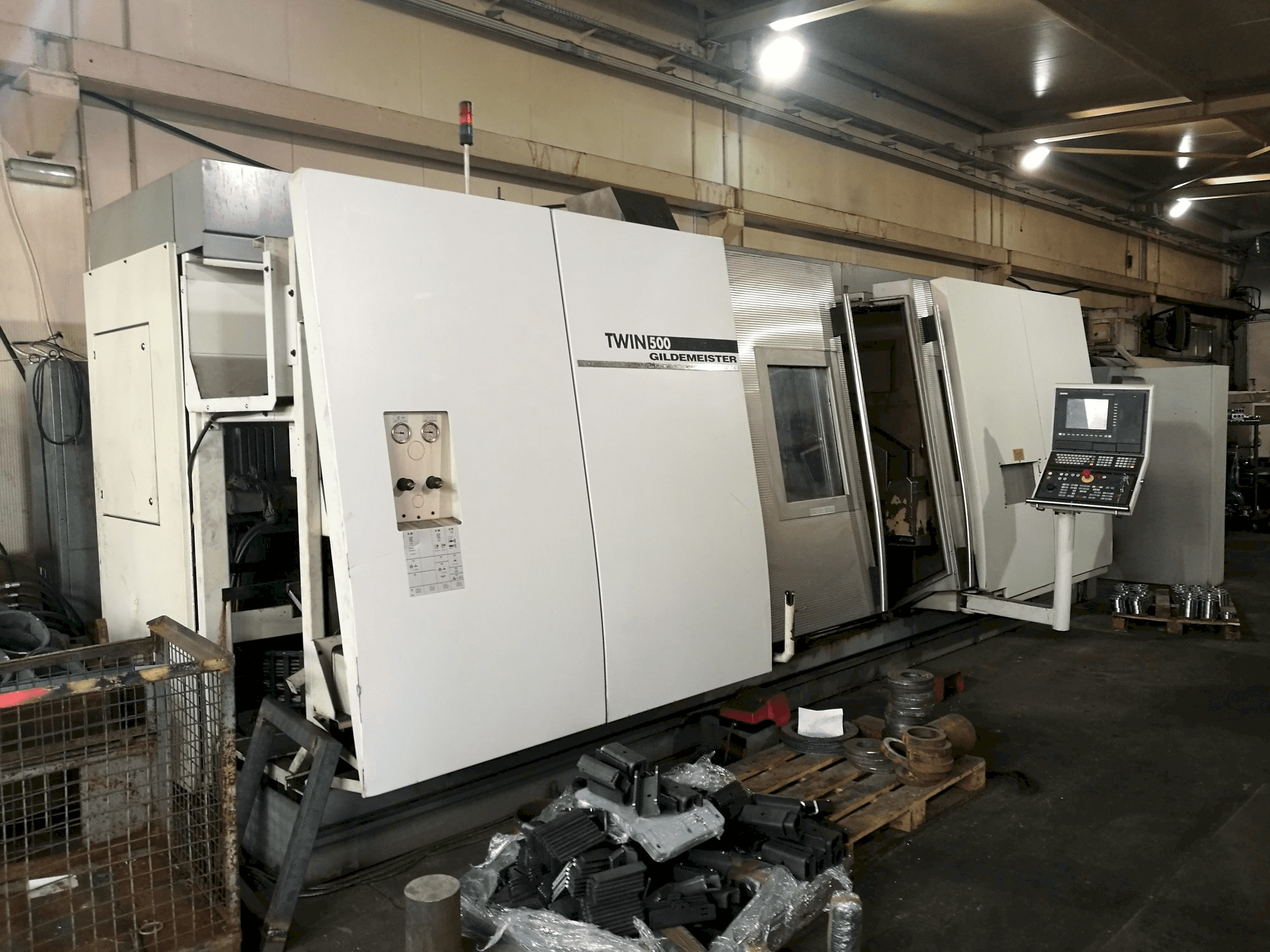 A Gildemeister TWIN 500 gép elölnézete