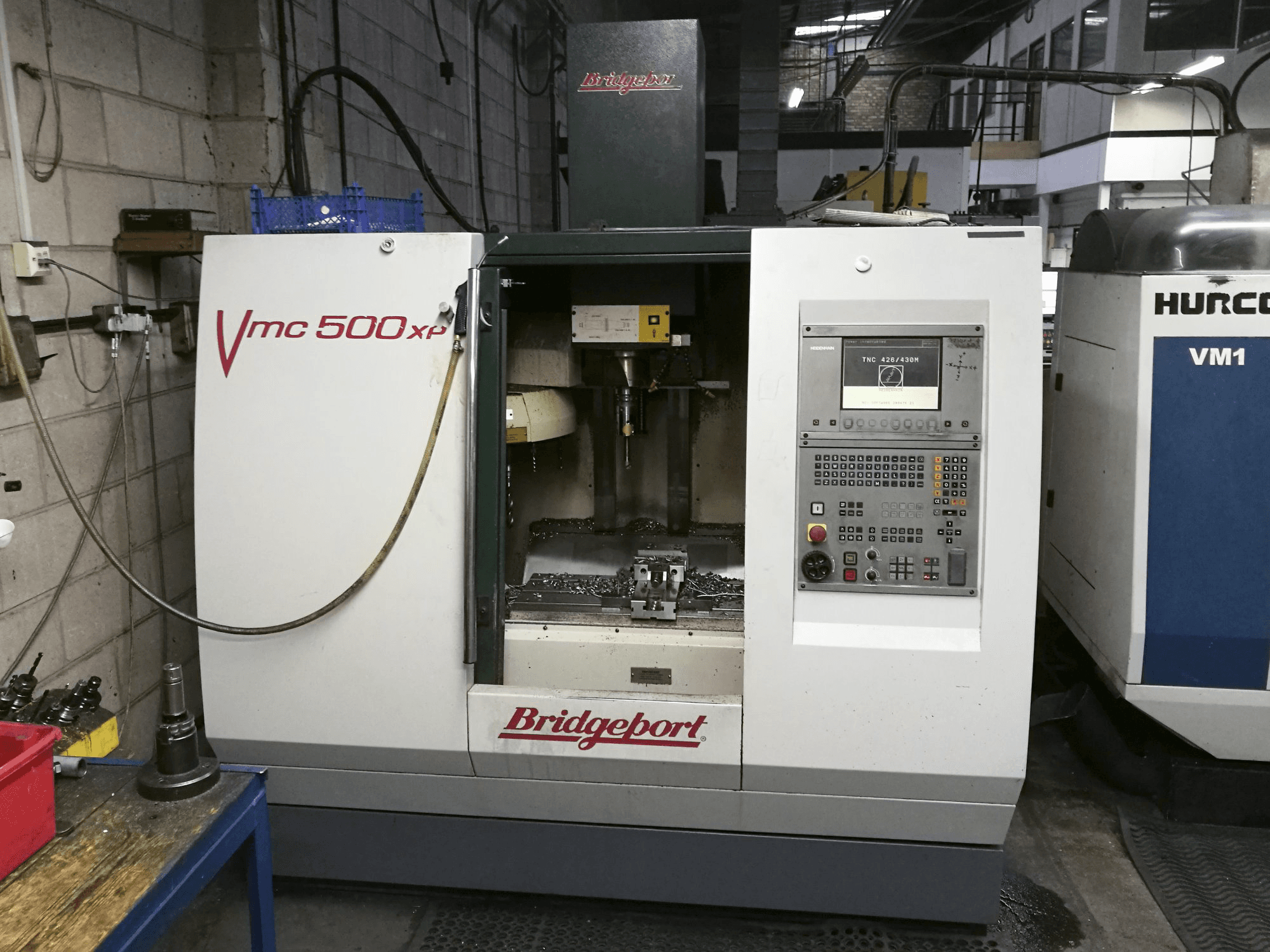 A Bridgeport VMC 500 XP gép jobb nézete