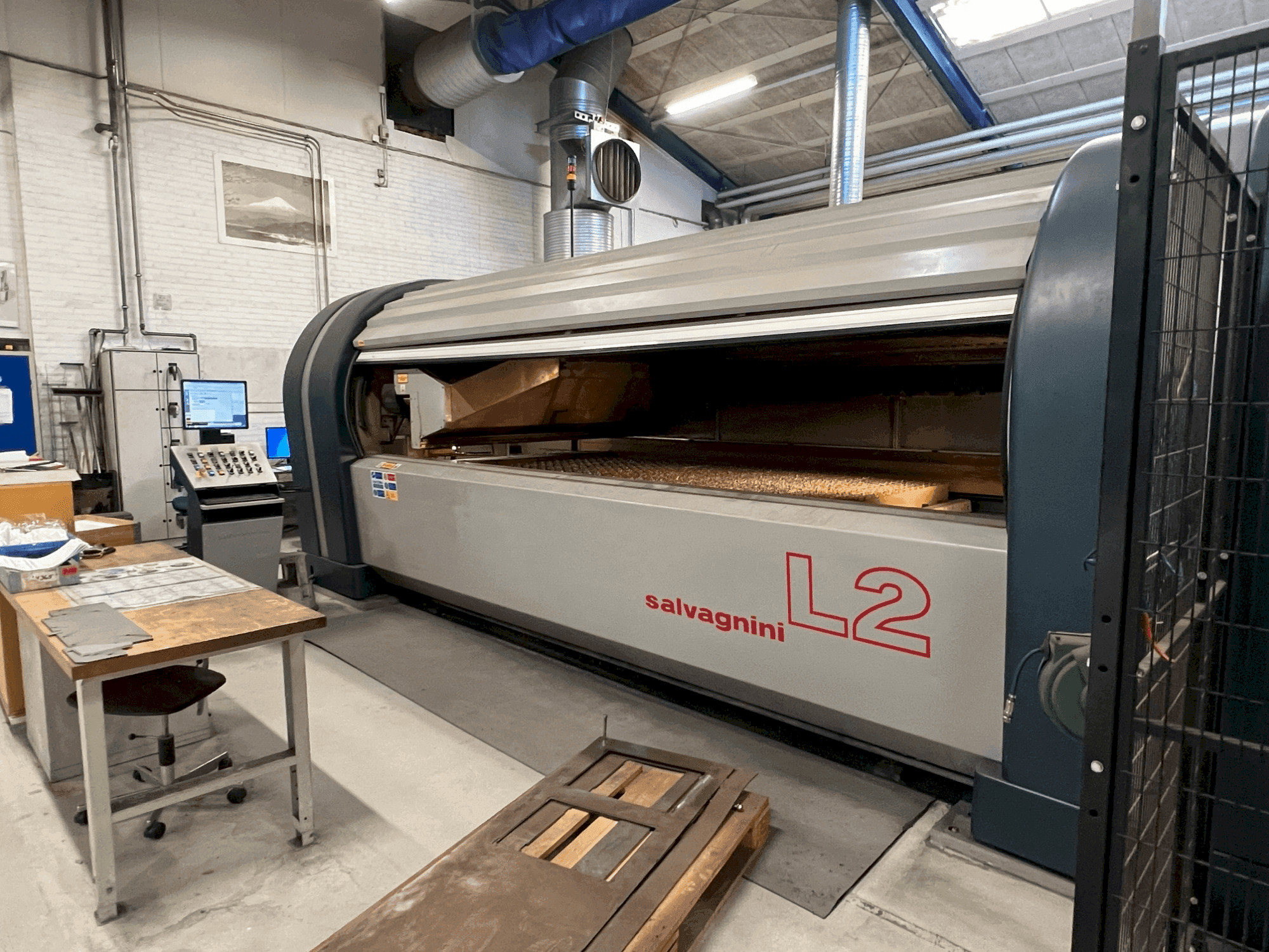 A Salvagnini L2 Lightning gép elölnézete