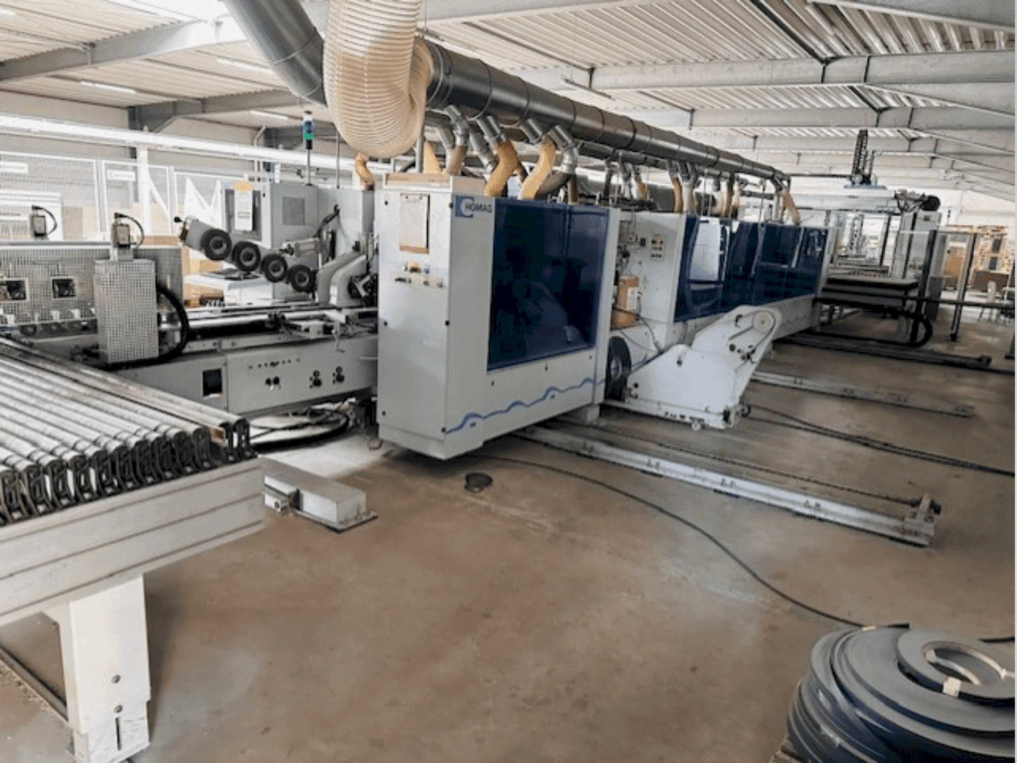 A HOMAG Optimat KFL 526/9/A3/25 gép elölnézete