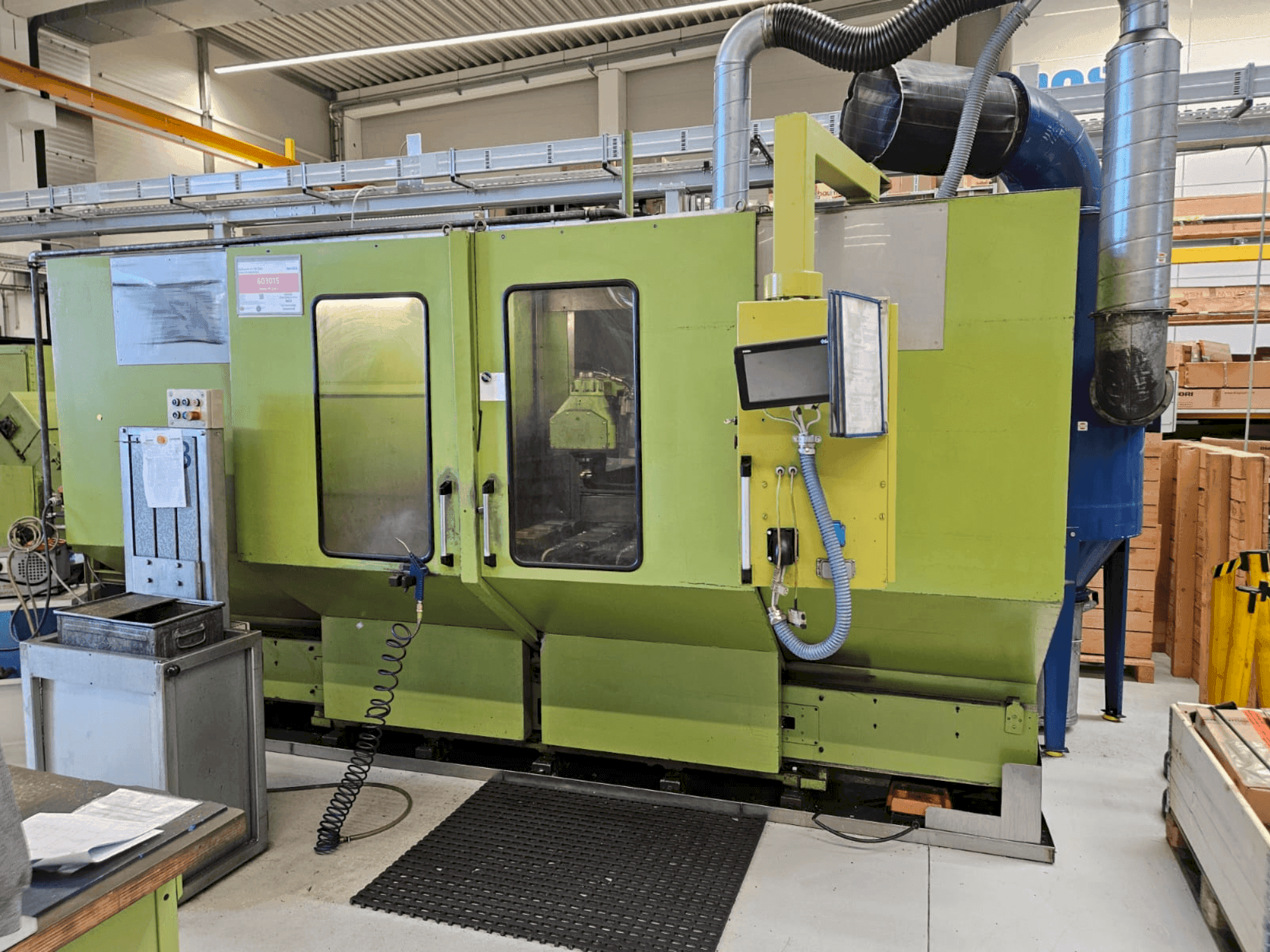 A HELLER PFU2 gép elölnézete