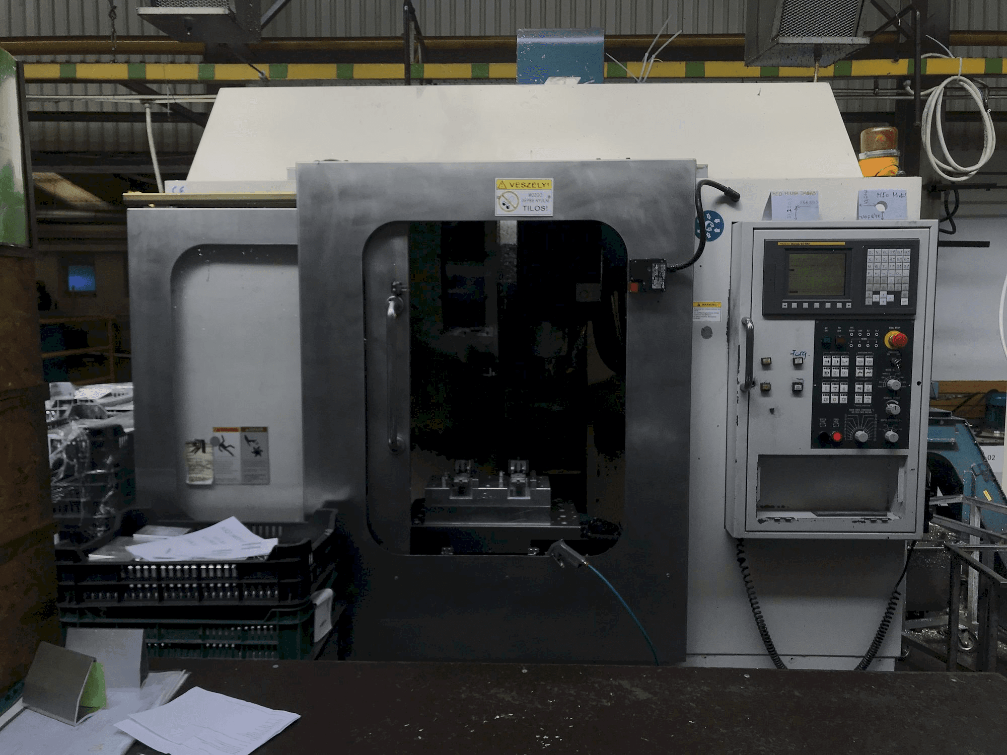 A Feeler FV-580AAPC gép elölnézete