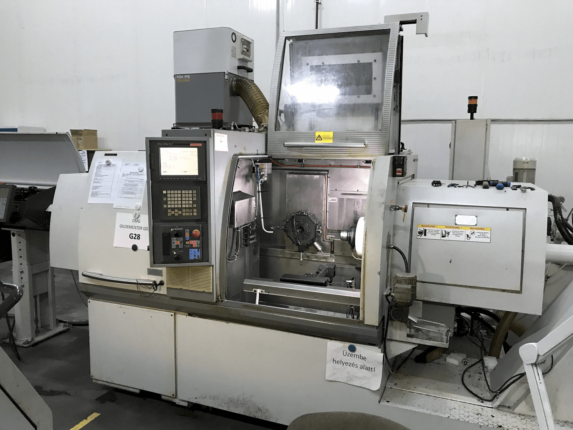 A Gildemeister GD32 gép elölnézete