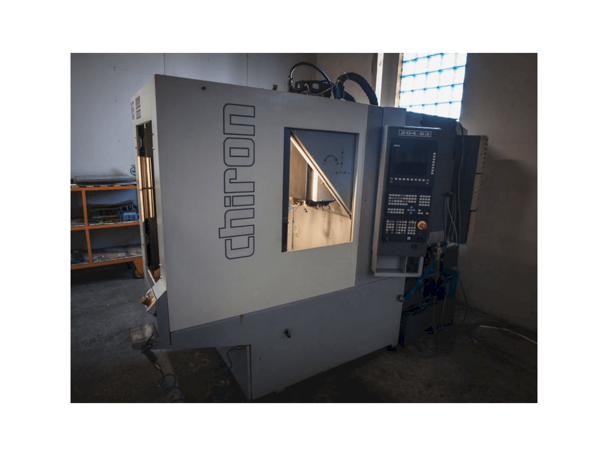 A CHIRON FZ 08 W gép elölnézete