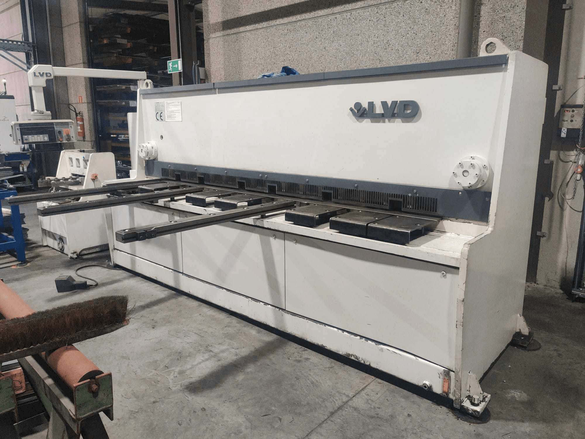 A LVD HST-E 31/10 gép elölnézete