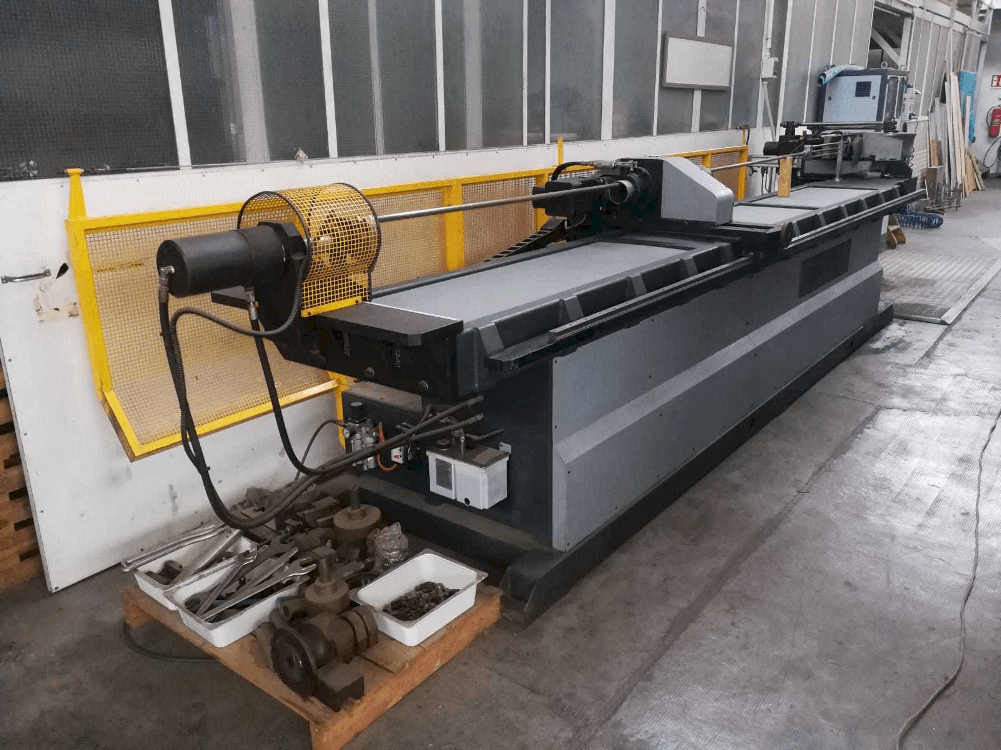 A MACRI EURO 80 CN3PC gép elölnézete