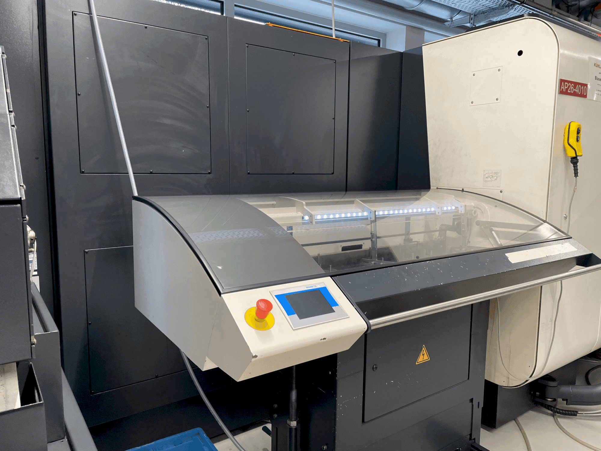 A DMG Sprint 65 3 T gép elölnézete