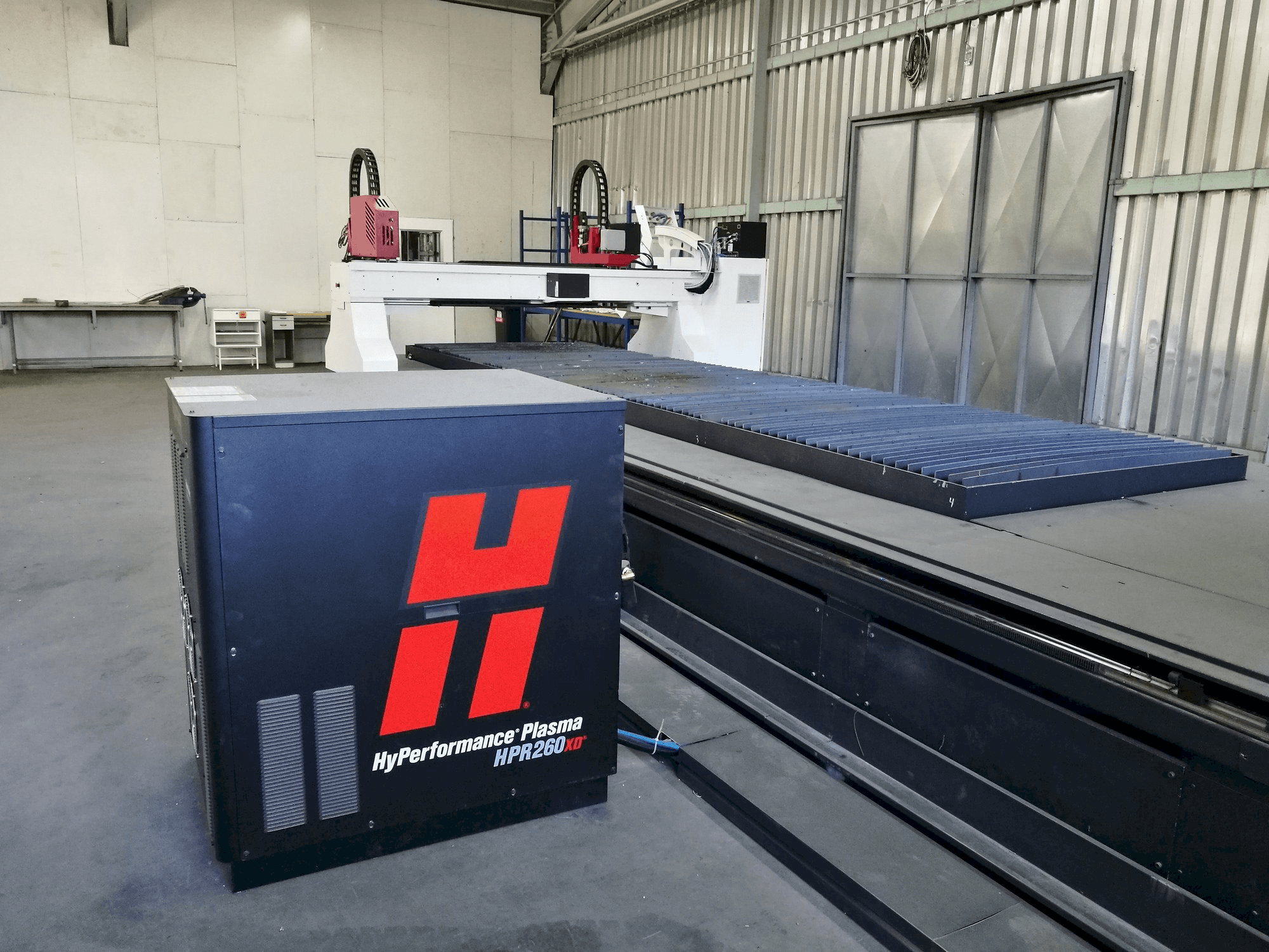 A Baykal BPL-H 1506 gép elölnézete