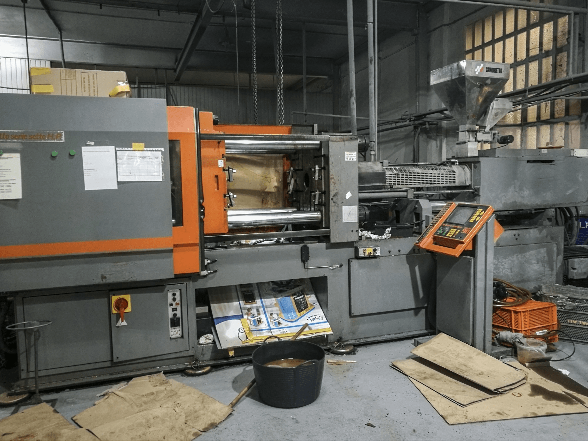 A SANDRETTO S.7.250 gép elölnézete