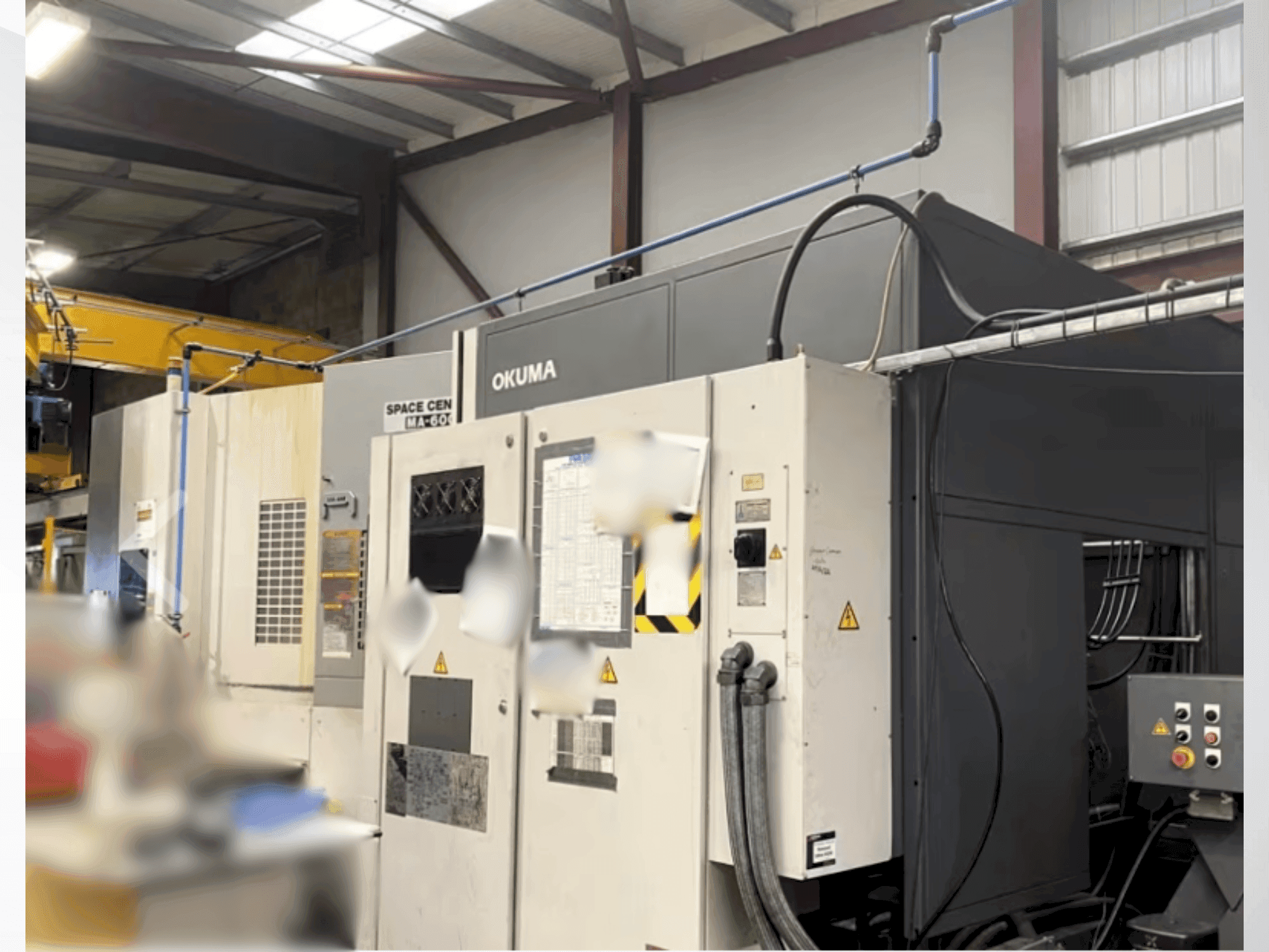 A Okuma MA 600 gép elölnézete