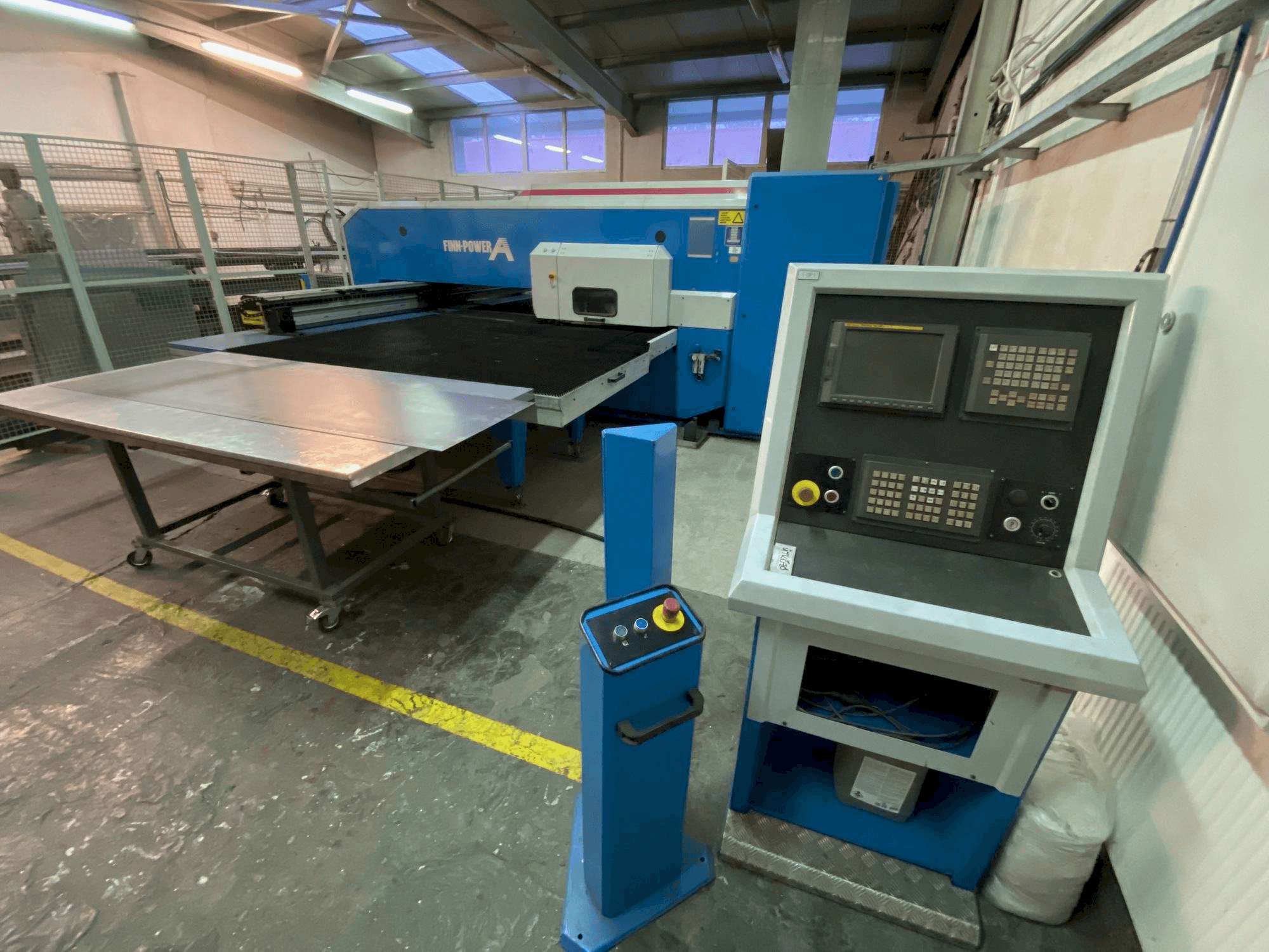 A Finn-Power A 5 F gép elölnézete