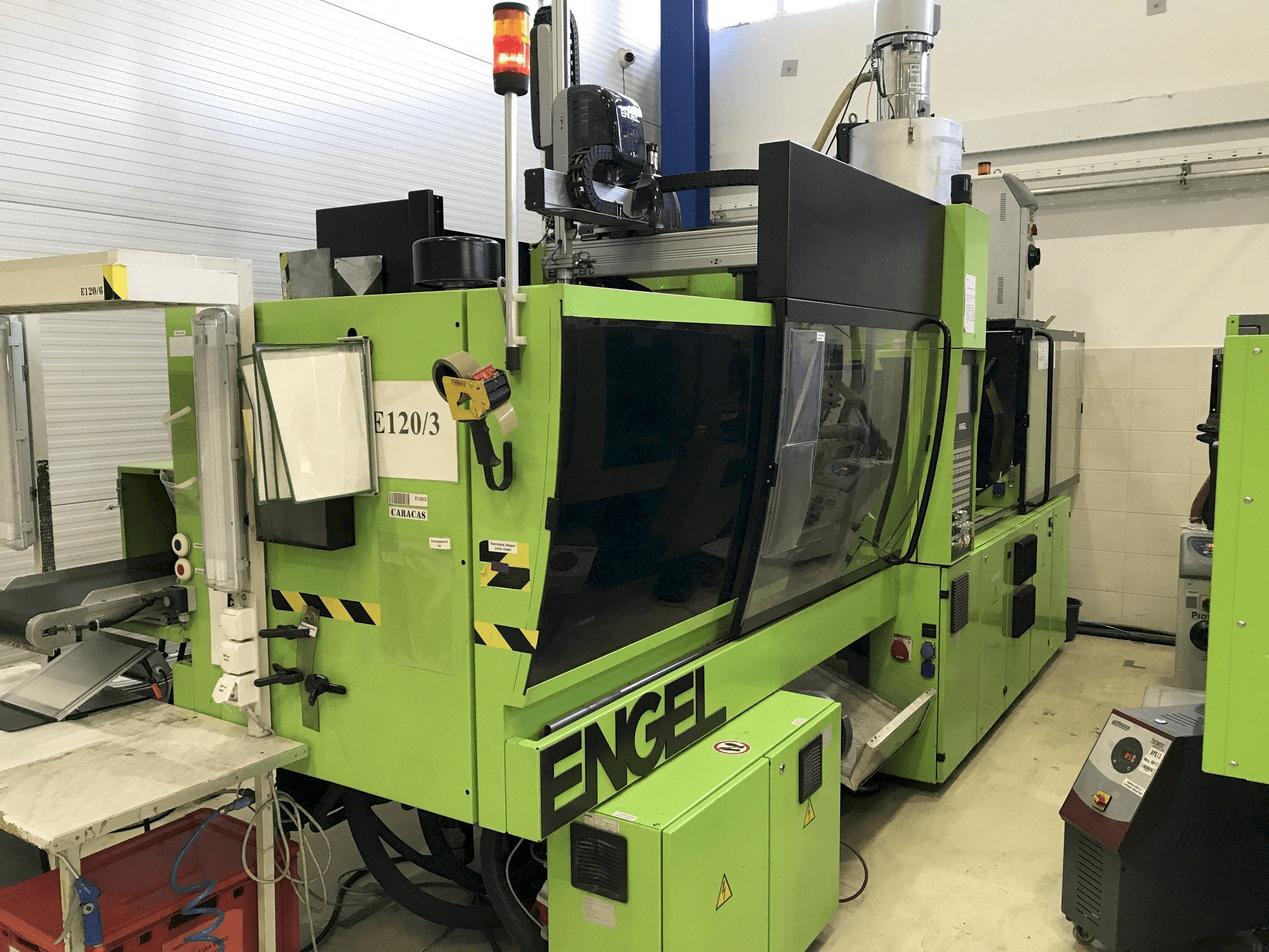 A ENGEL VC 310/120 Electric gép elölnézete