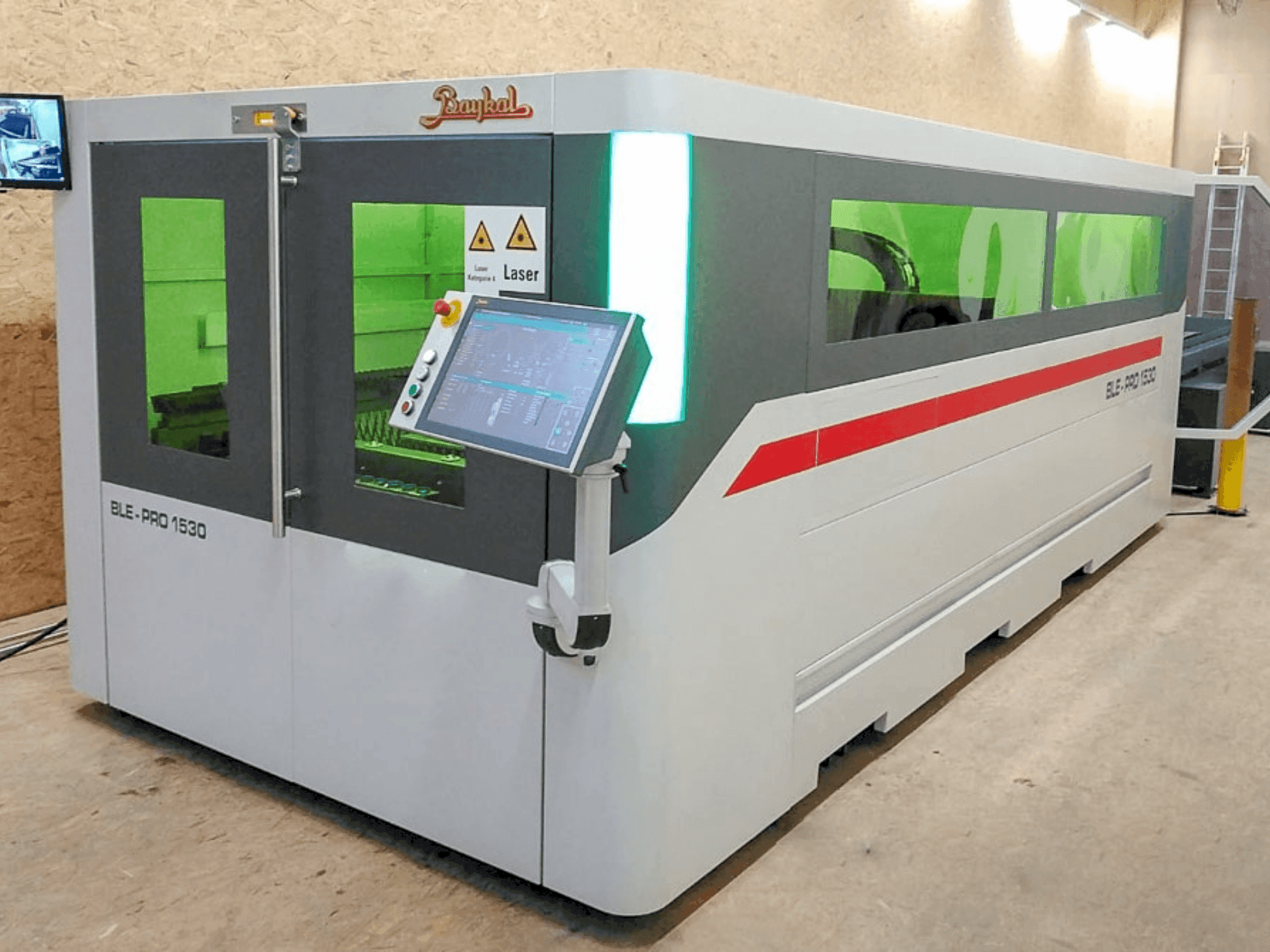 A Baykal BLE PRO 1530 gép elölnézete