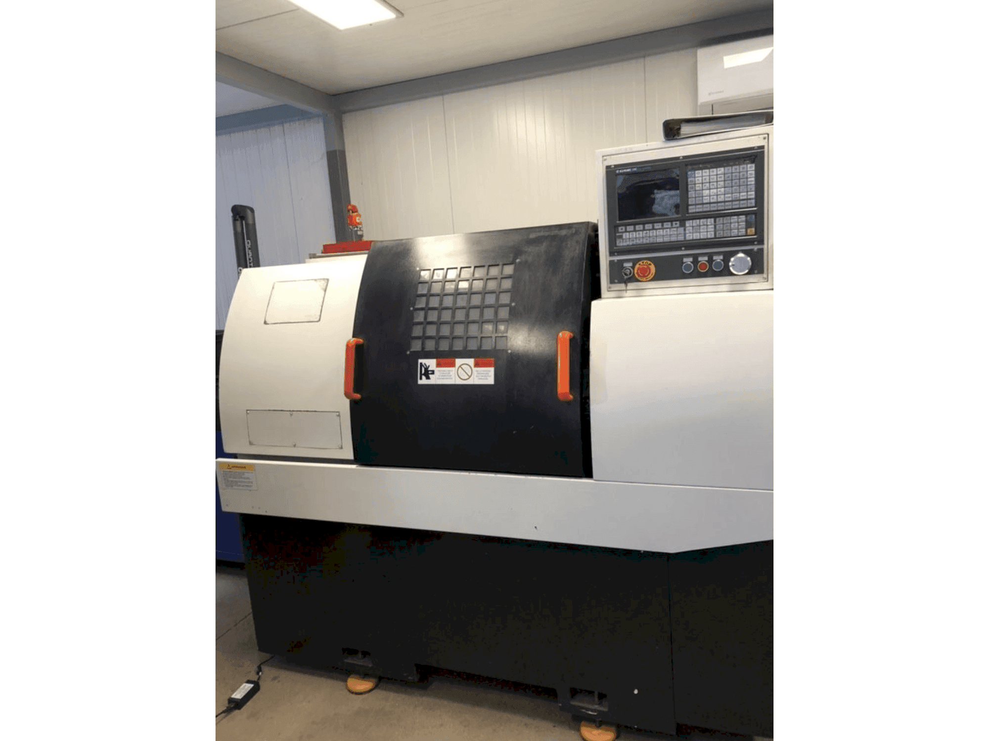 A CORMARK CK6232L gép elölnézete