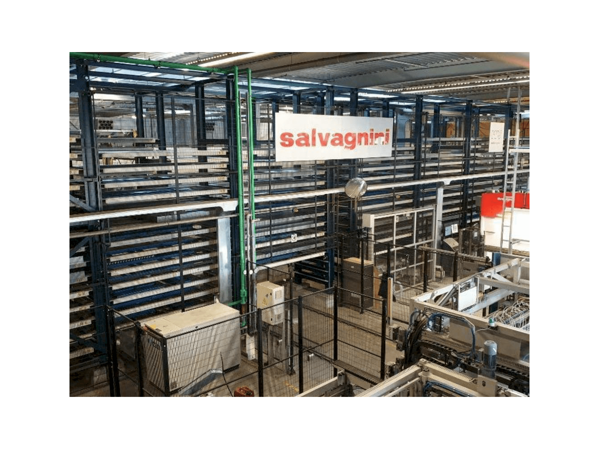 A Salvagnini S4 and P4 and MV installation gép elölnézete